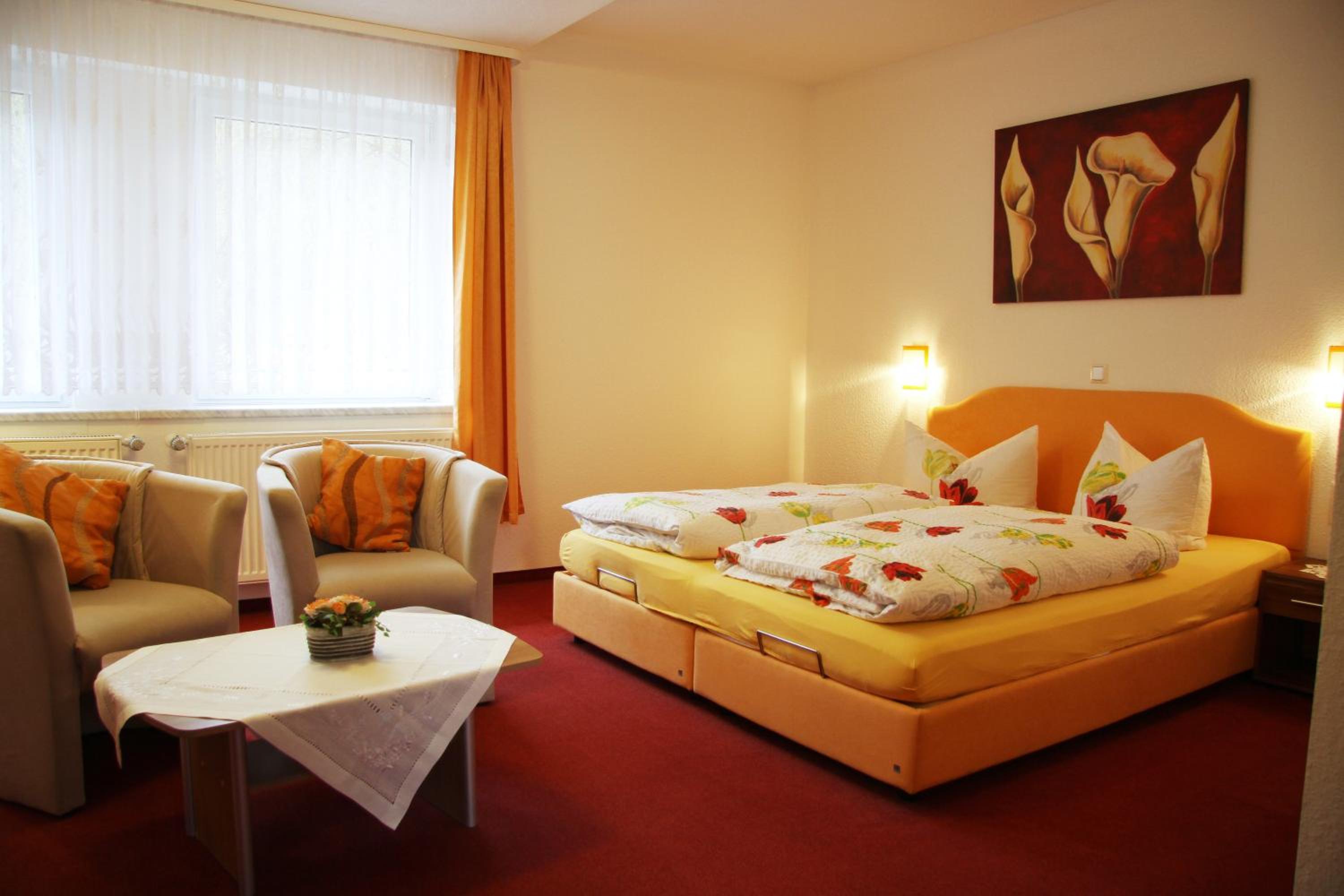 Double Room - Photo 6