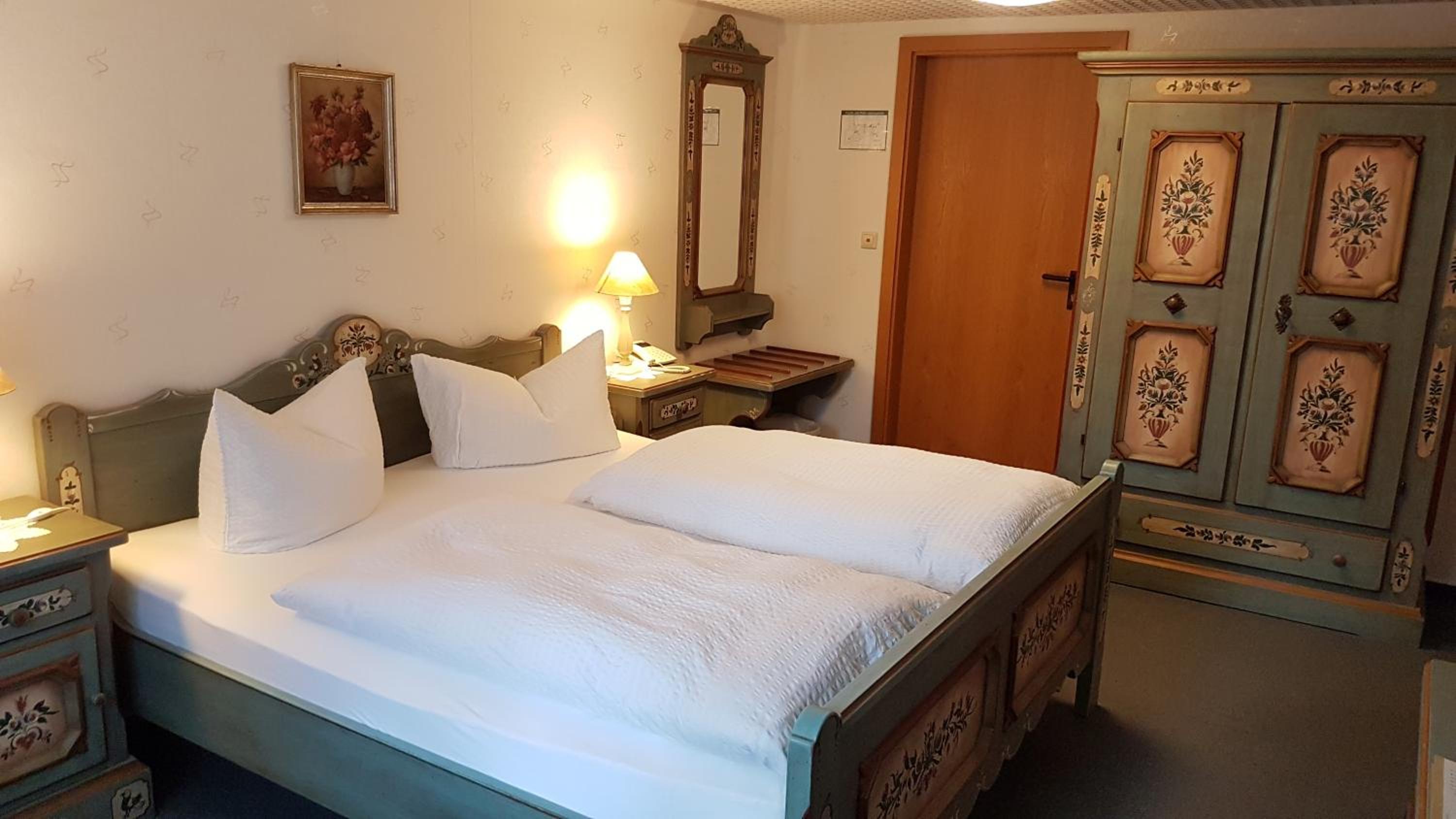 Double Room - Photo 8