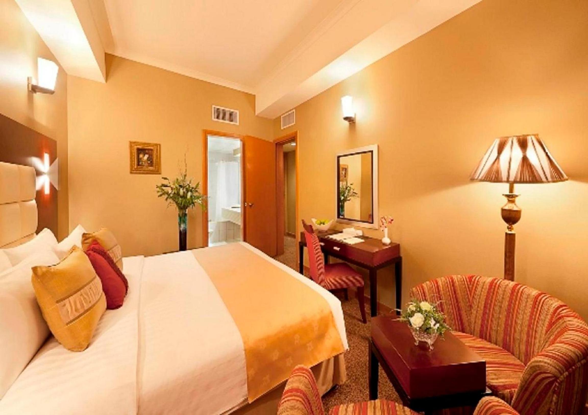 Standard Double or Twin Room photo 2