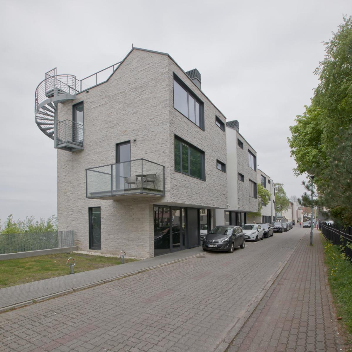 Two-Bedroom Apartment with Rooftop Terrace photo 3