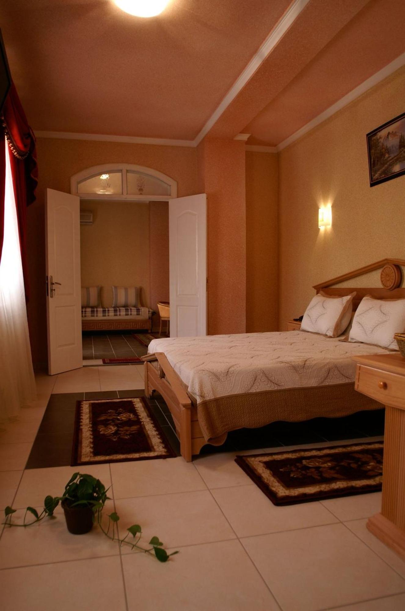 Suite photo 1