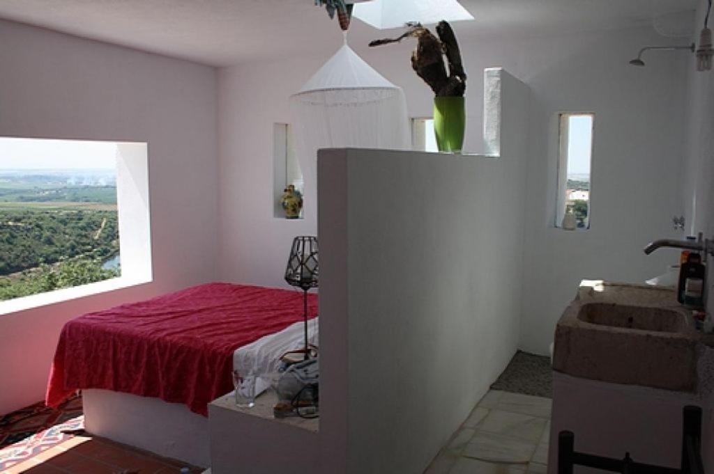 Casa de cuatro habitaciones