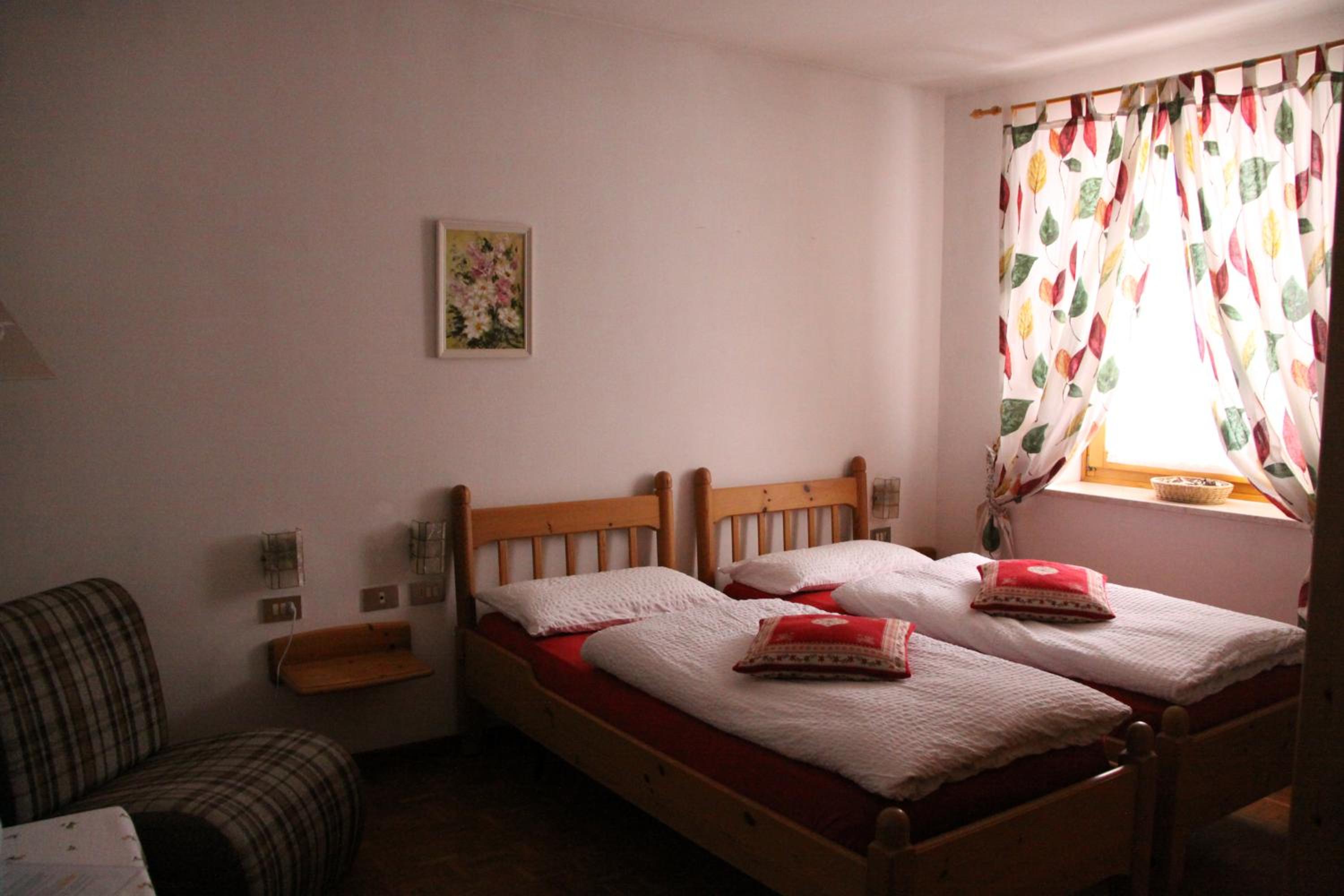 Double or Twin Room photo 3