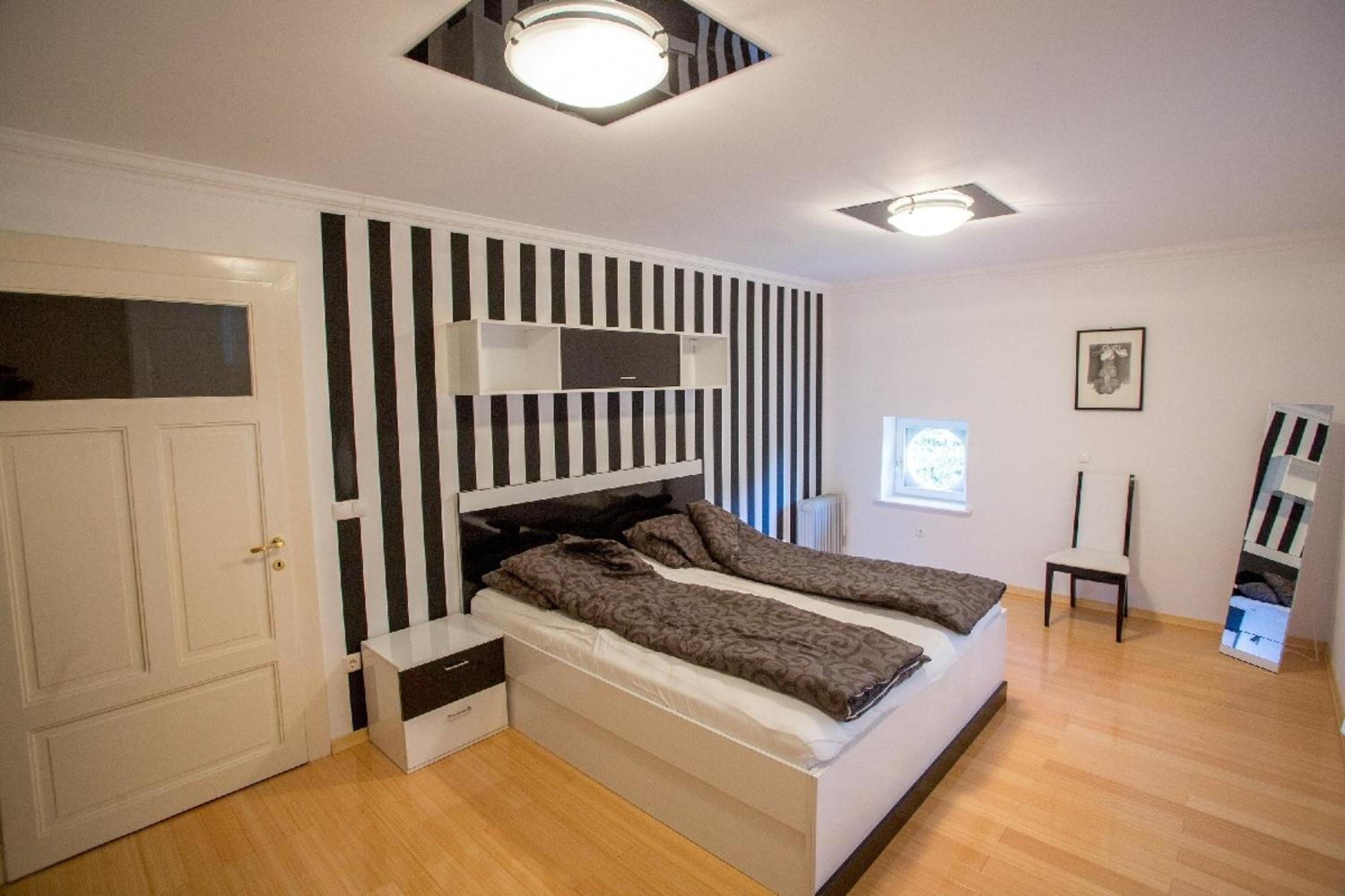 Deluxe Two Bedroom Apartment with Sea View