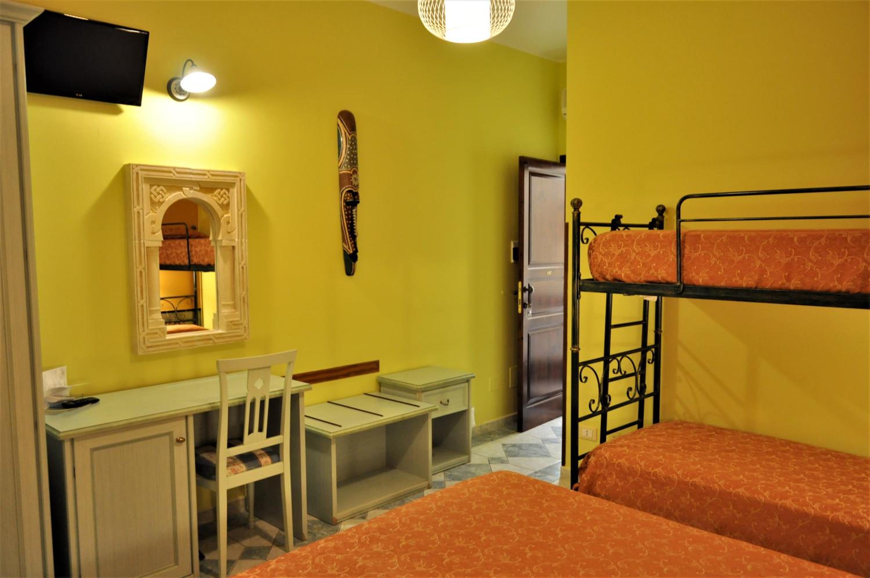Quadruple Room photo 3