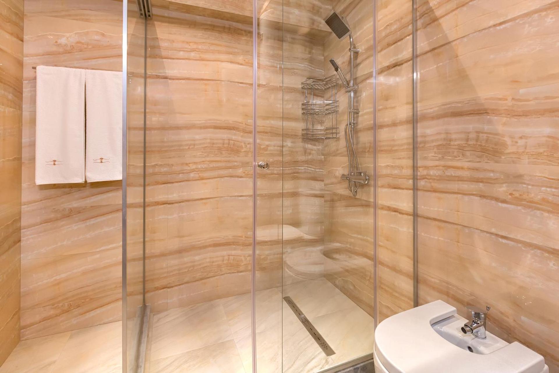 One-Bedroom Apartment with Balcony and Pool View - Photo 15