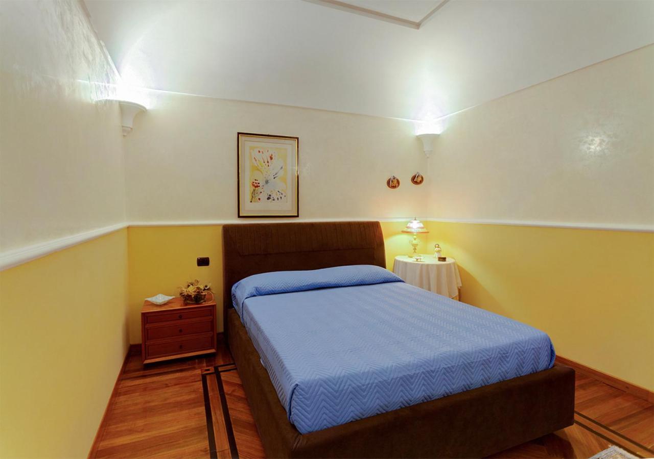 Quadruple Room with Private Bathroom photo 1