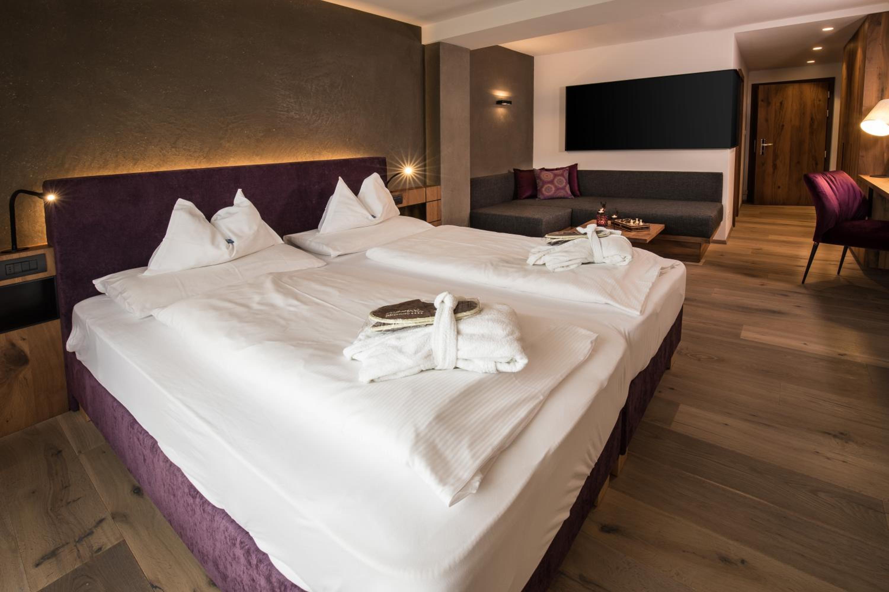 Junior Suite with Balcony