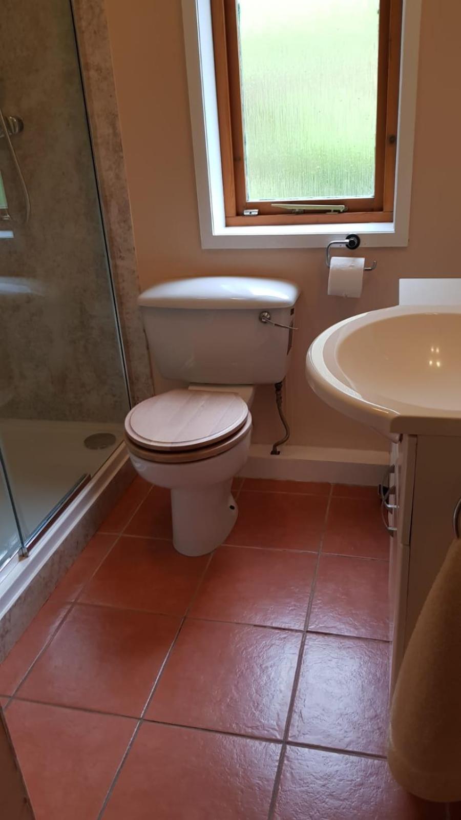 Double Room with Private Bathroom - Garden View - Photo 8