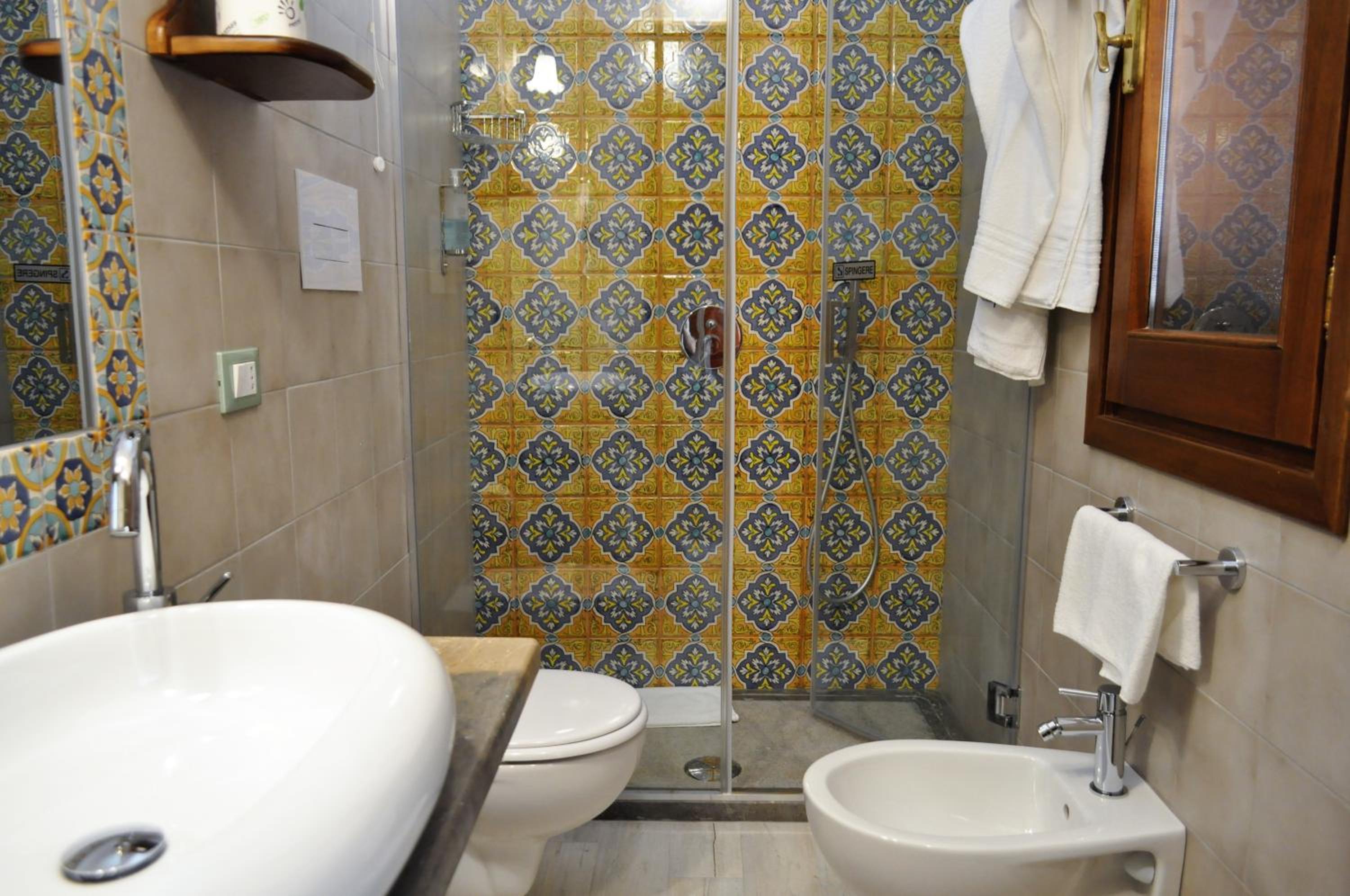 Triple Room photo 2