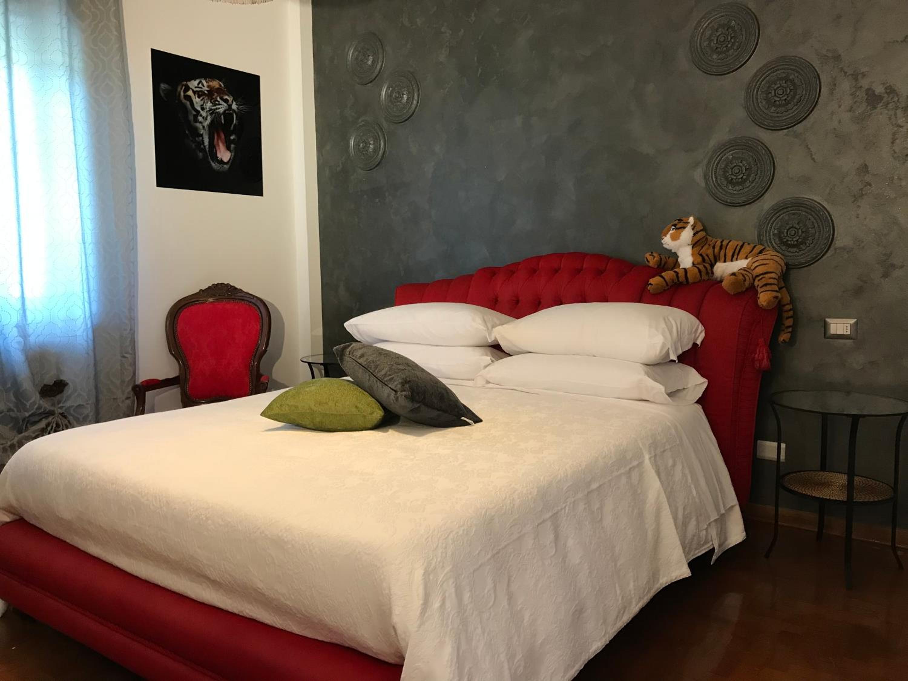 Deluxe Queen Room photo 1