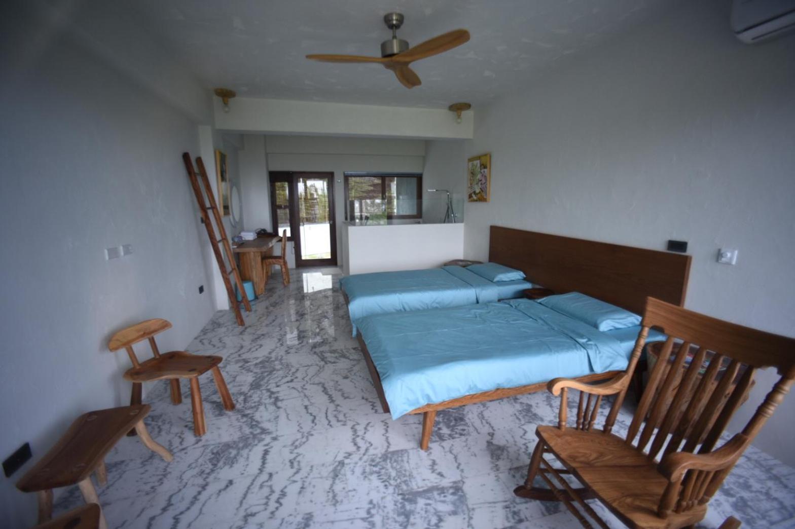 Twin Room with Sea View photo 1