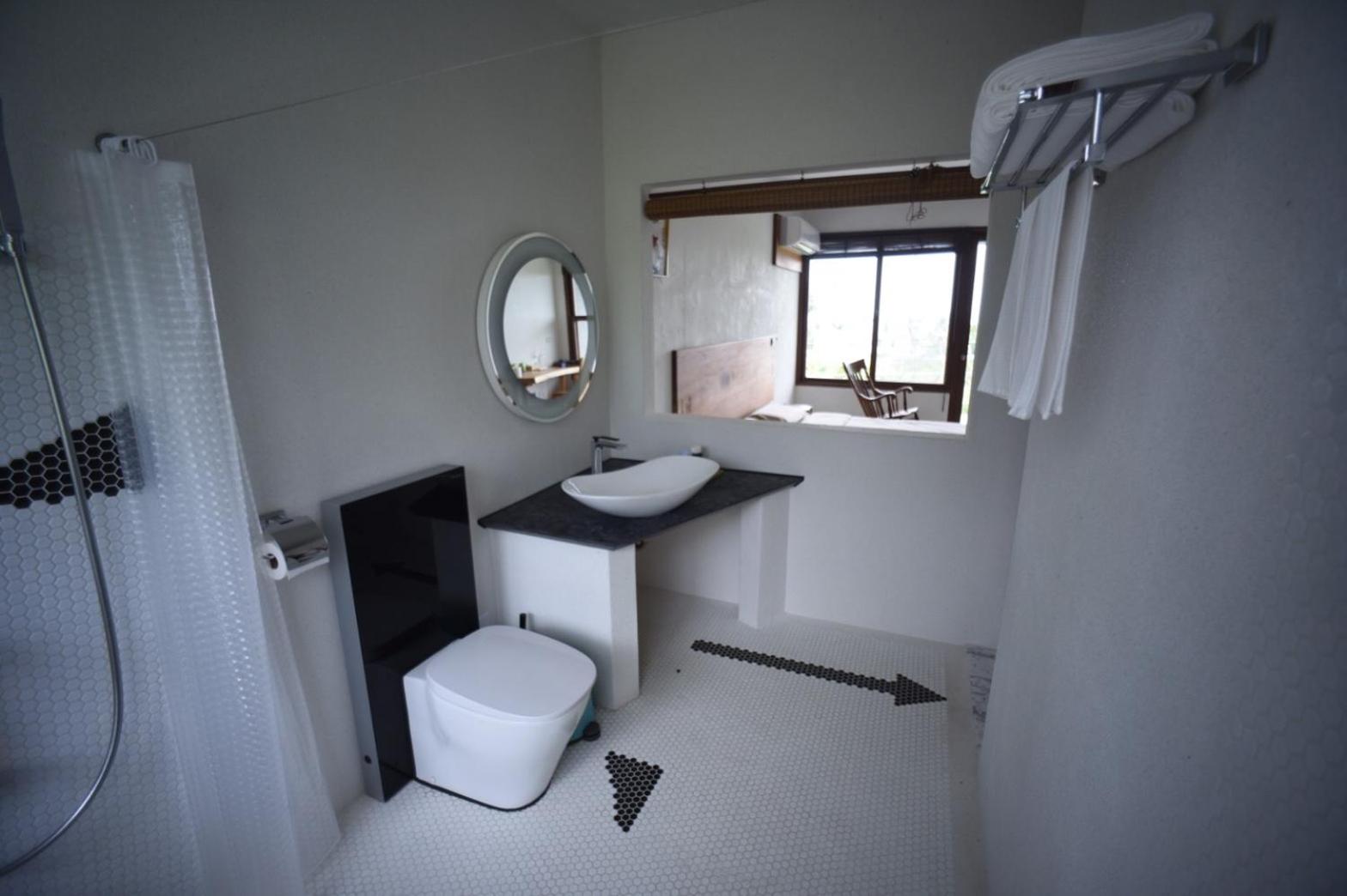 Double Room with Balcony and Sea View photo 3