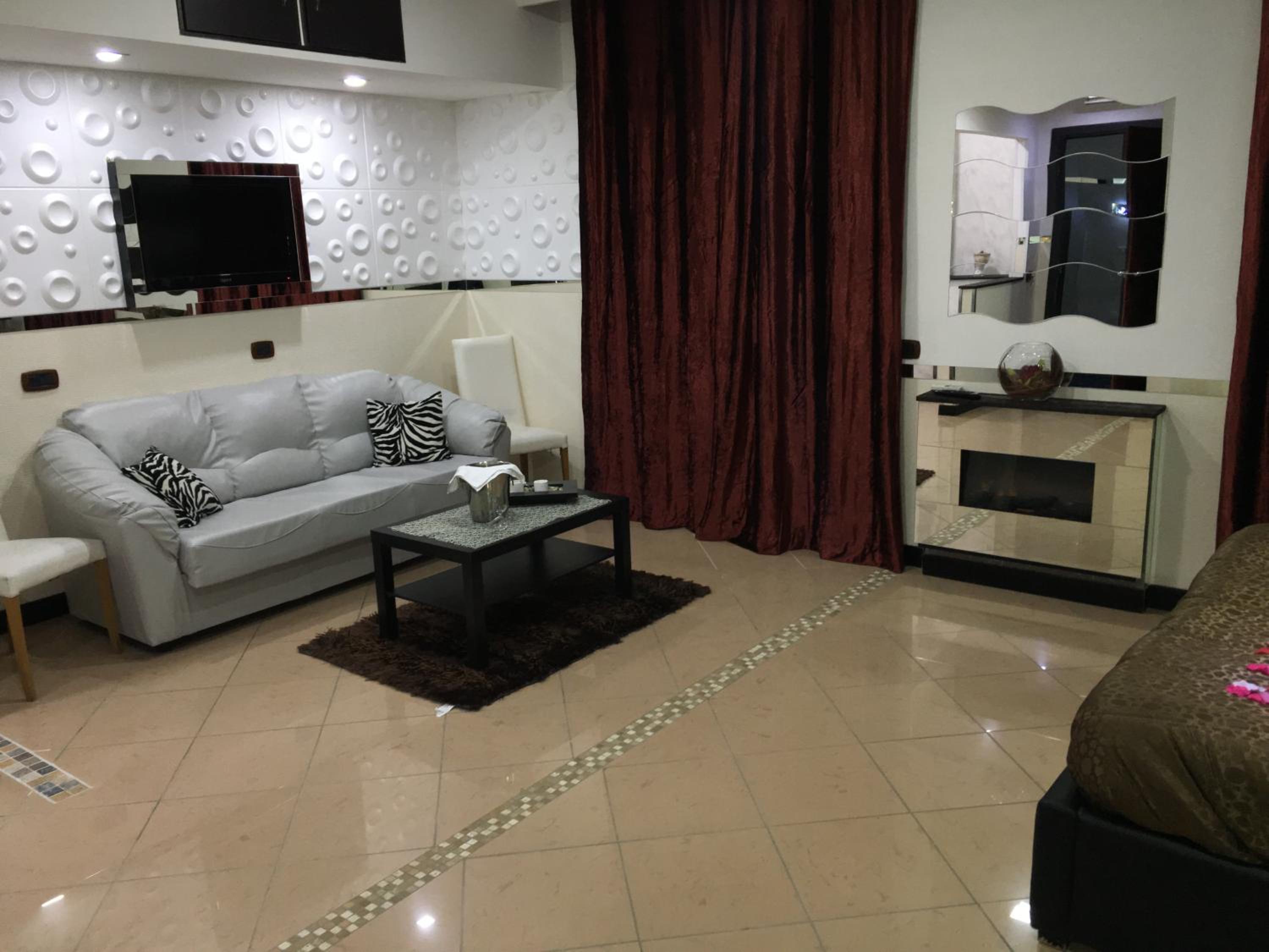 Superior Family Room