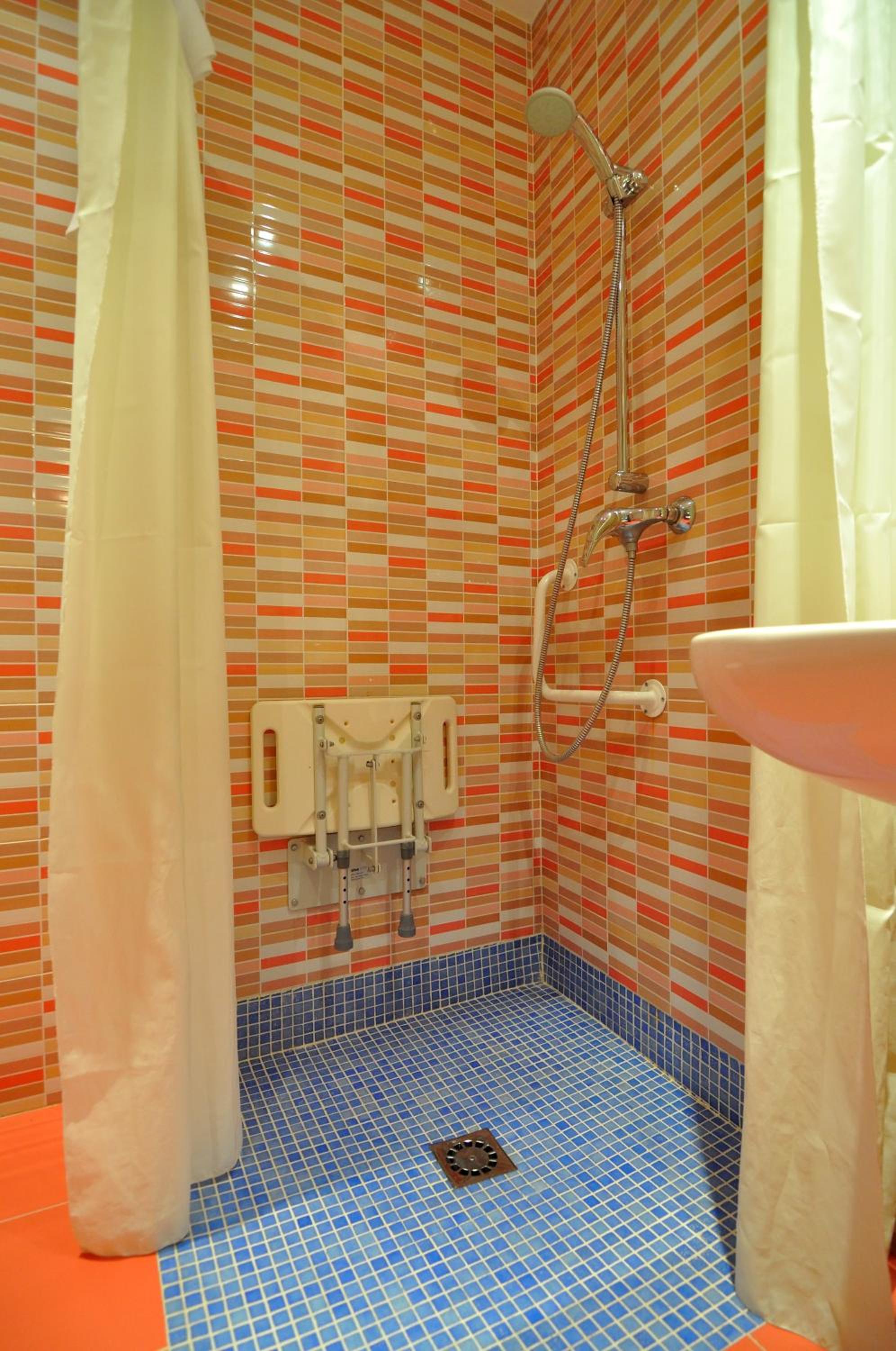 Double or Twin Room - Photo 27
