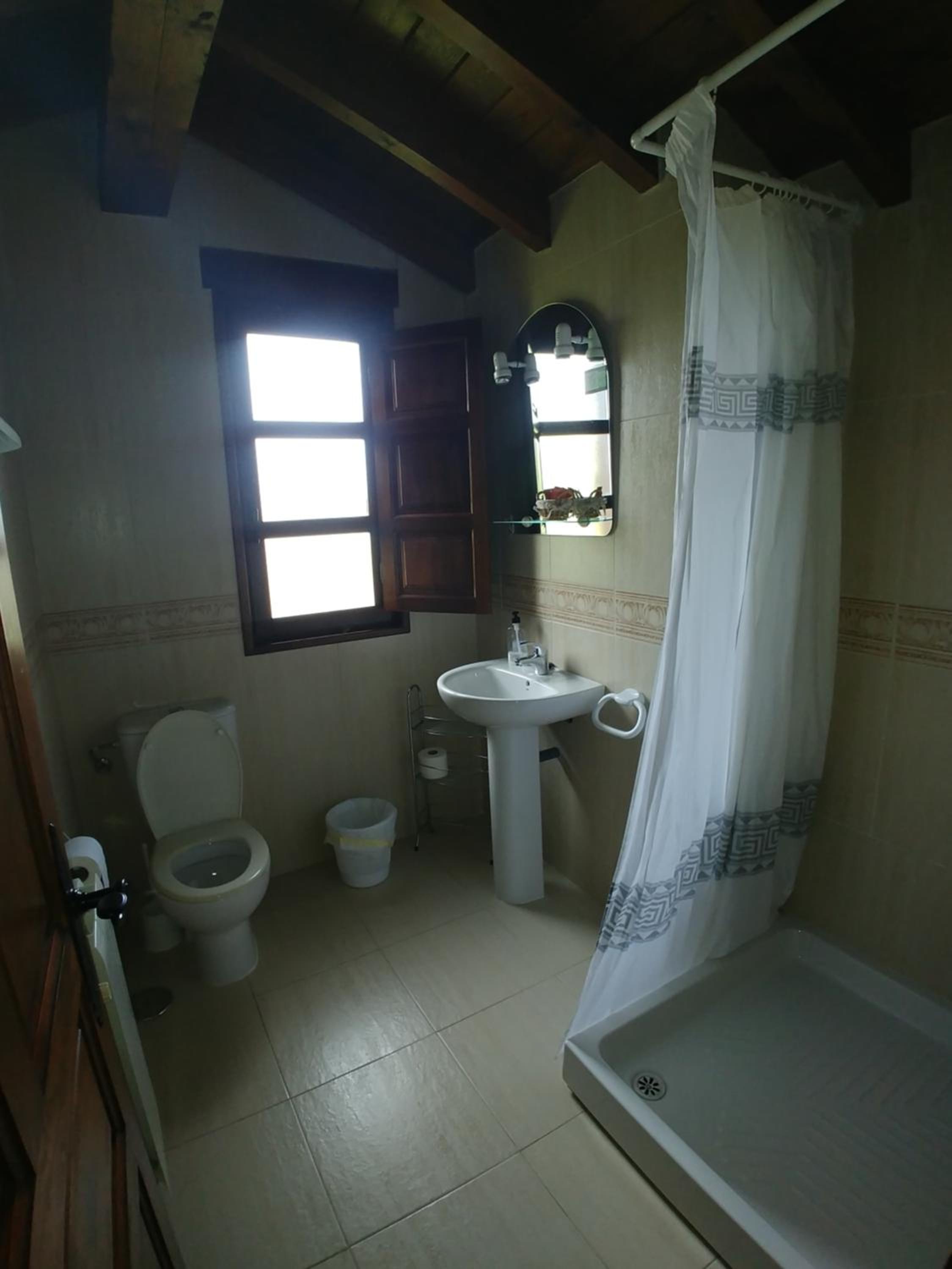 Triple Room - Photo 2