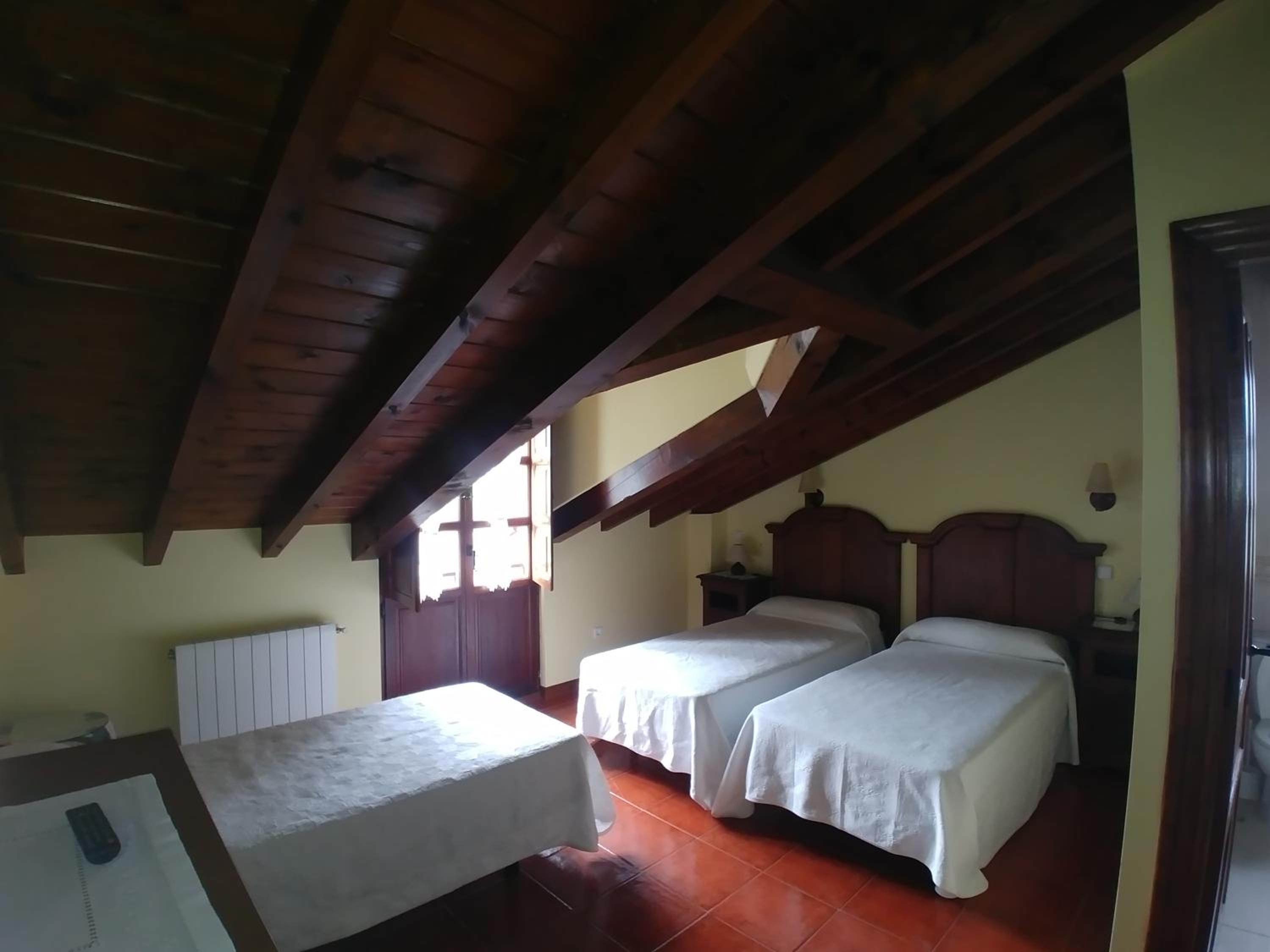 Triple Room - Photo 4