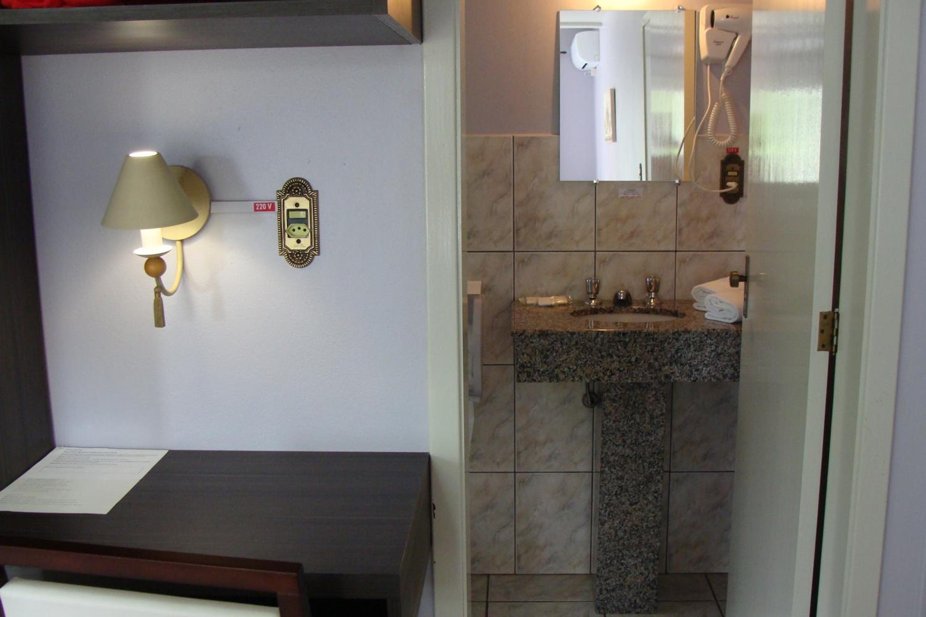 Suite with Balcony photo 3