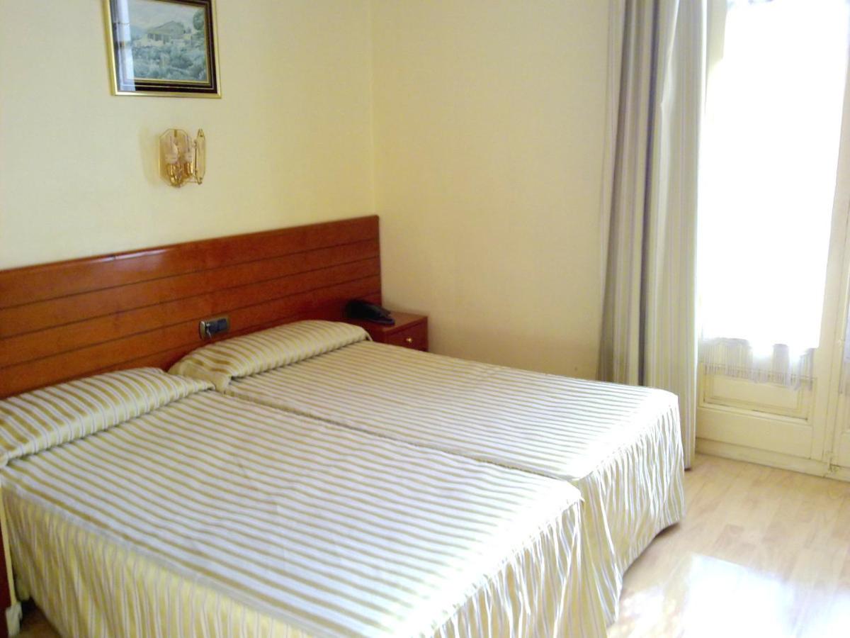 Twin Room photo 3