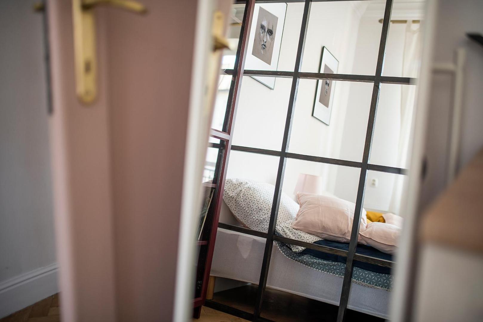 Twin Room - Photo 5