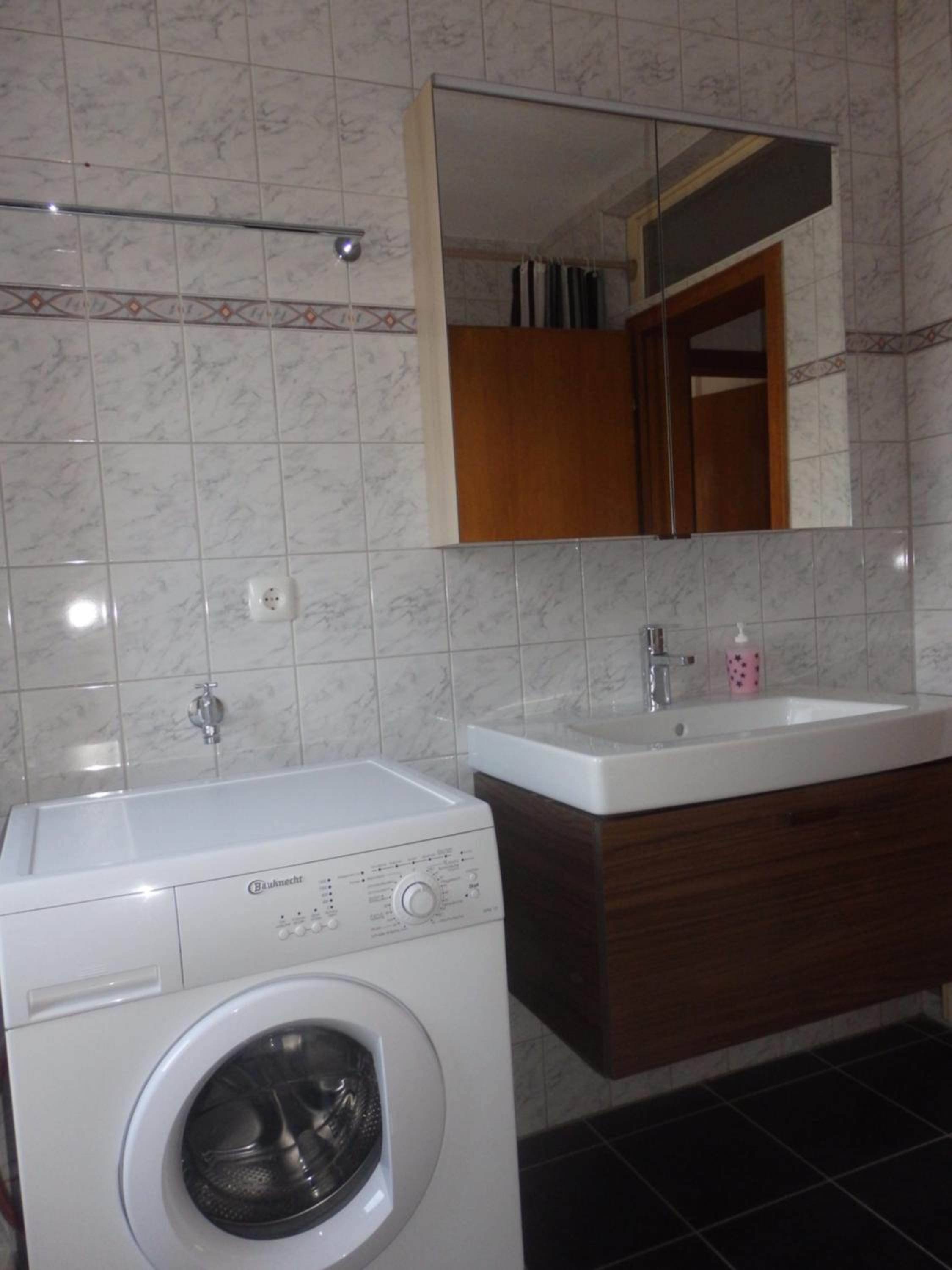 Apartment - Photo 2
