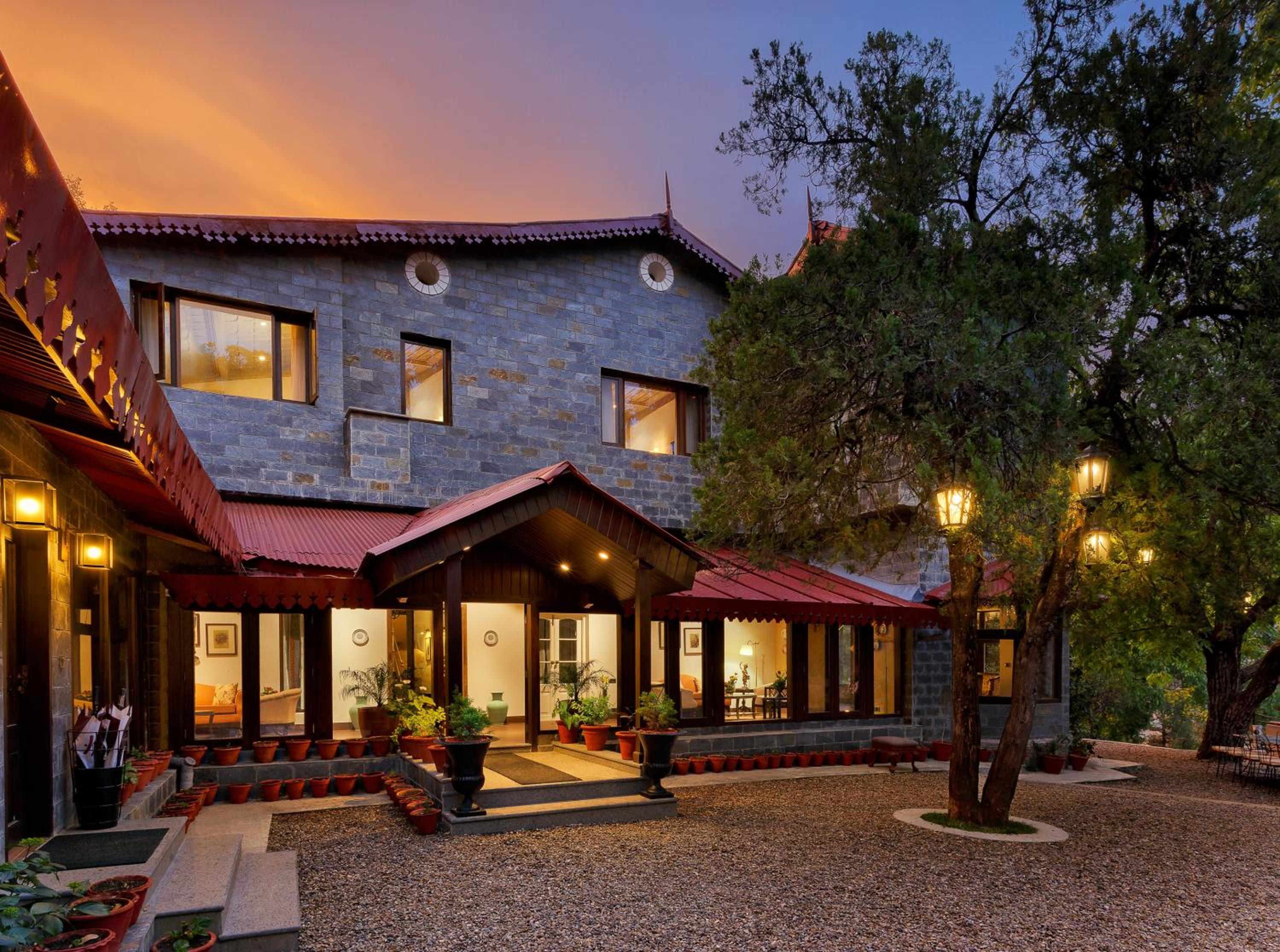 Naini Royal Room with Evening Hi Tea, 10% discount on Food, Spa & Soft Beverages - Photo 4
