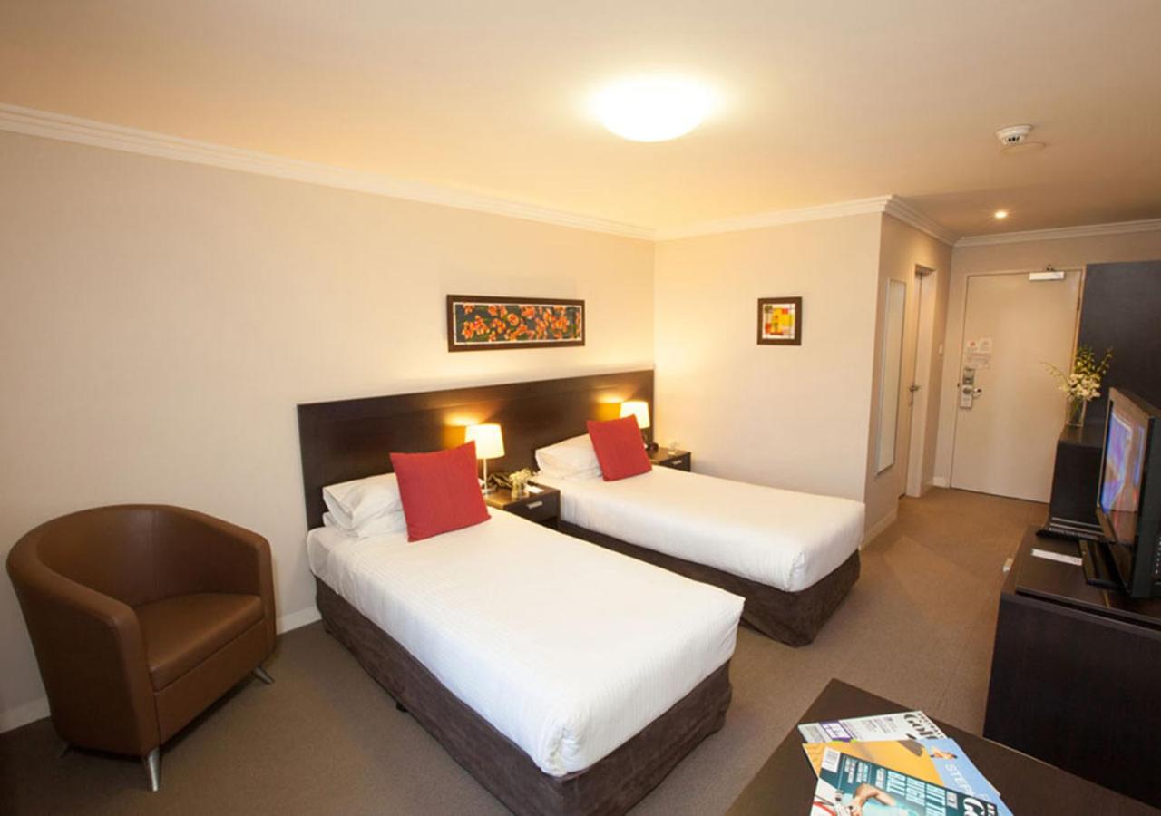 Deluxe King Room photo 3