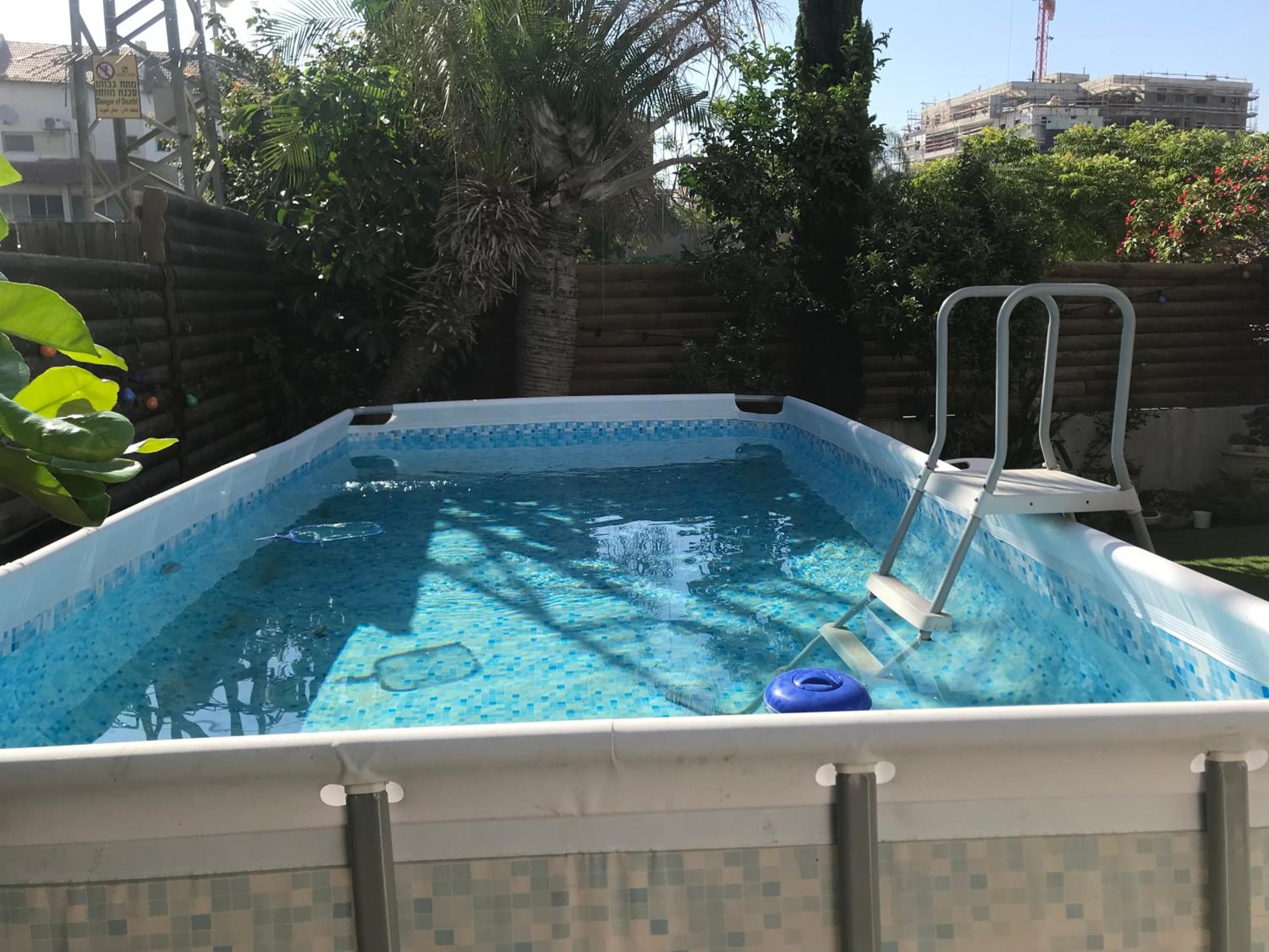 Double Room with Pool View - Photo 2