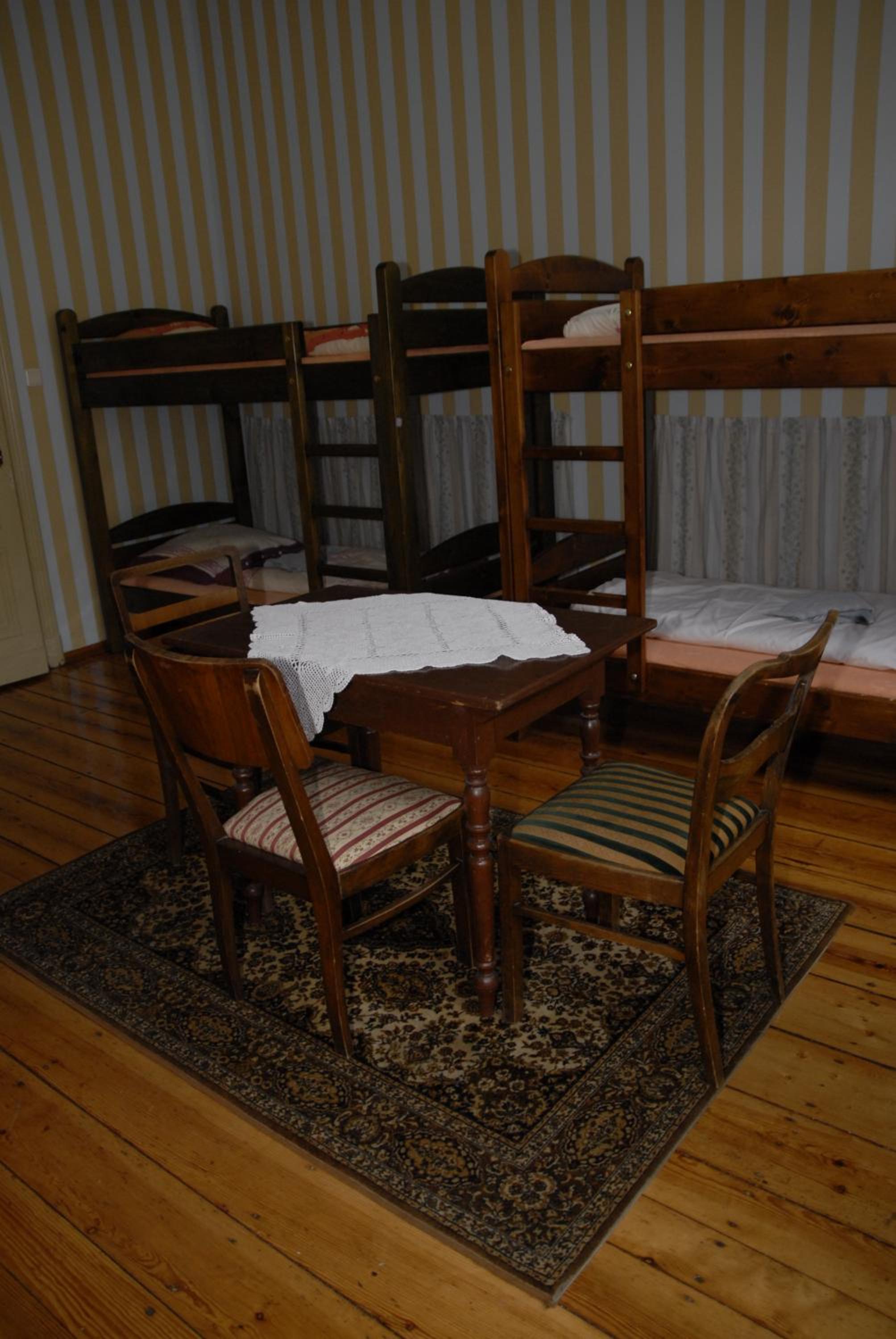 Bed in 6-Bed Dormitory Room photo 2