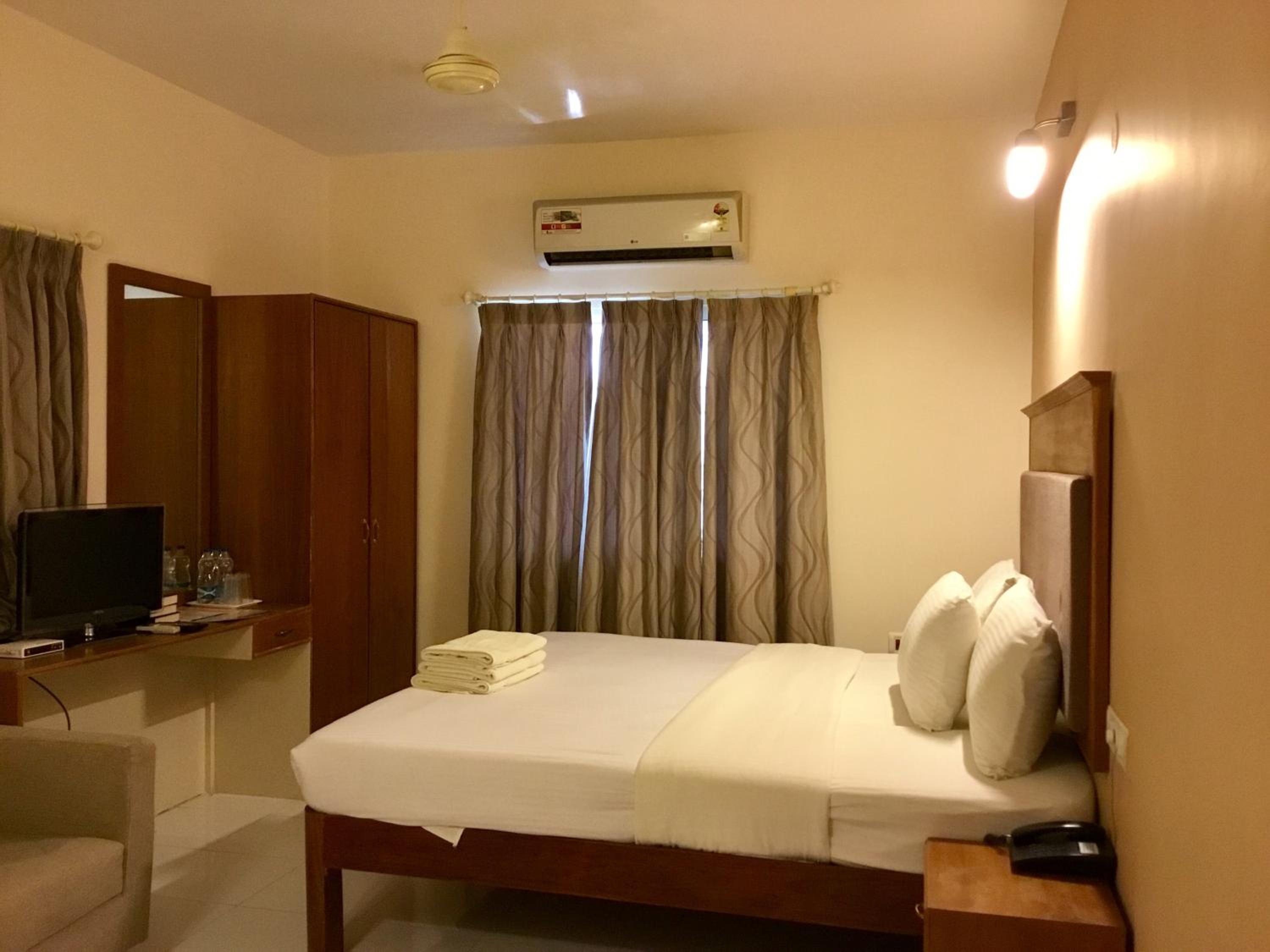 Standard Double Room photo 3