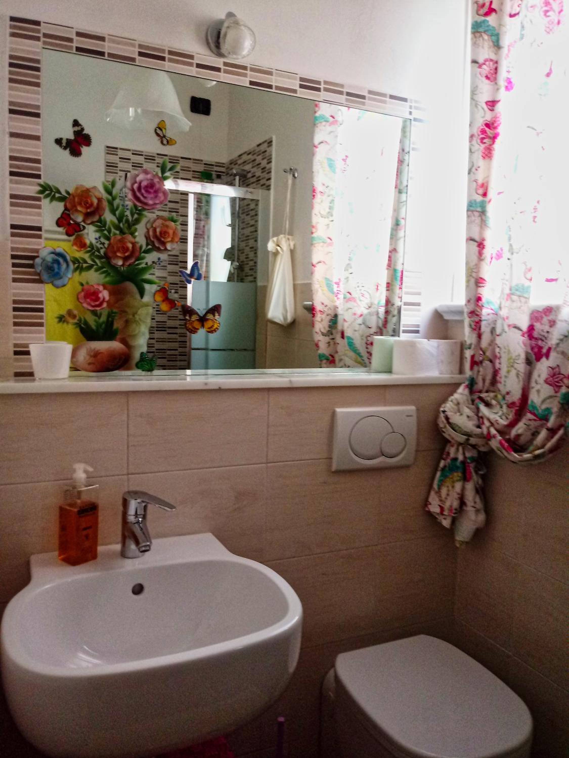 Triple Room with Private Bathroom - Photo 7