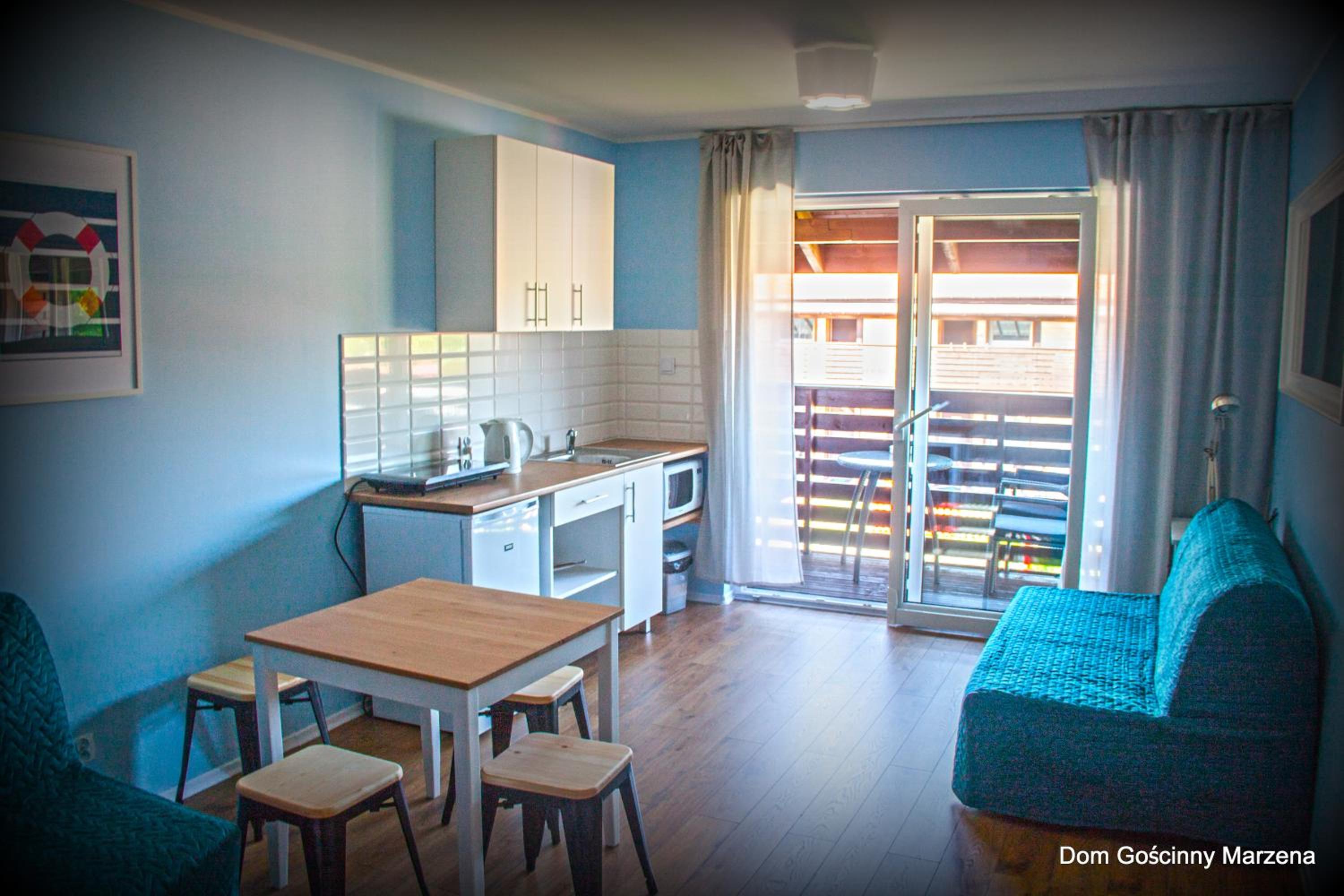 Deluxe Family Room photo 1