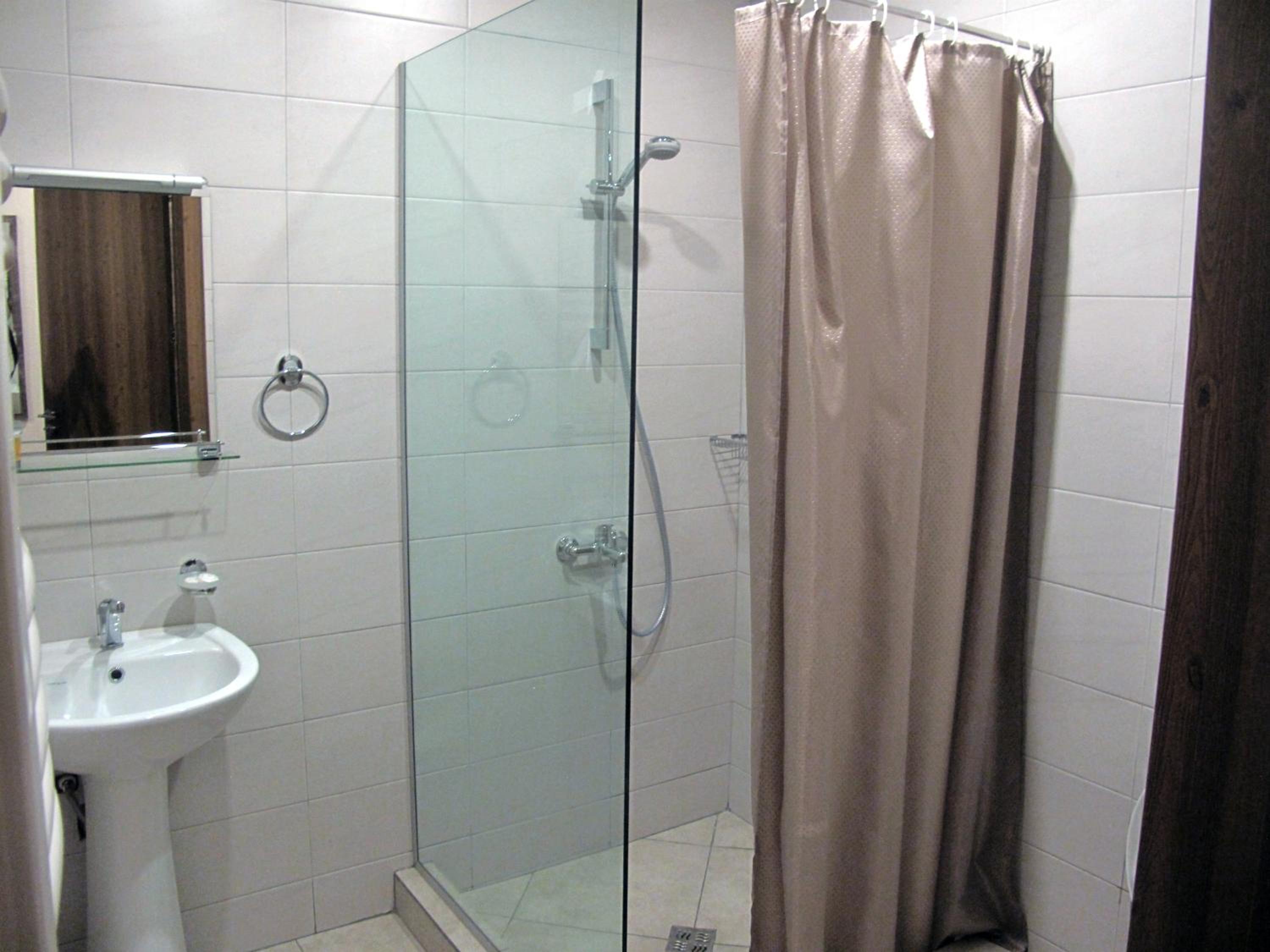 Deluxe Triple Room photo 3