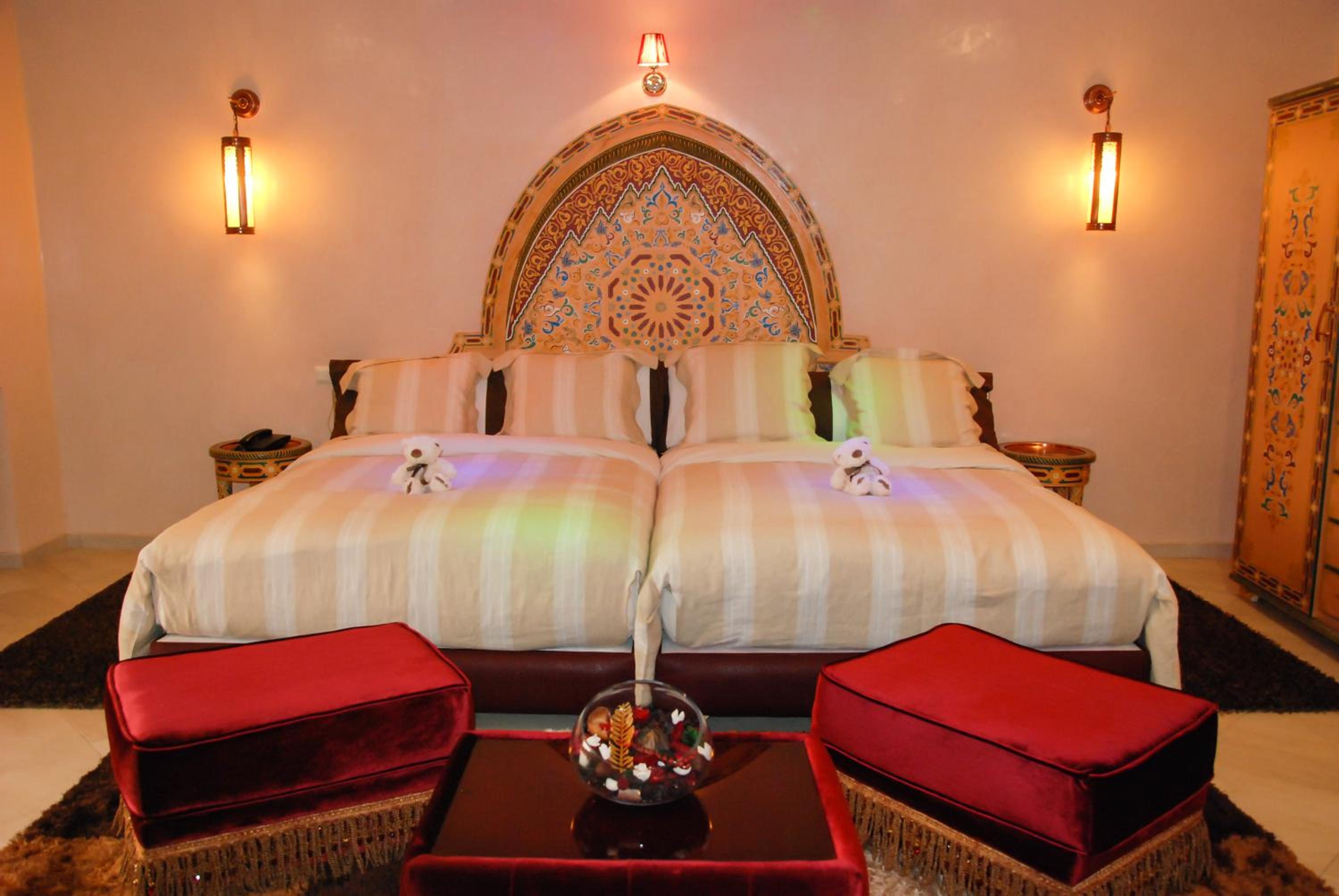 Deluxe Room - Photo 4