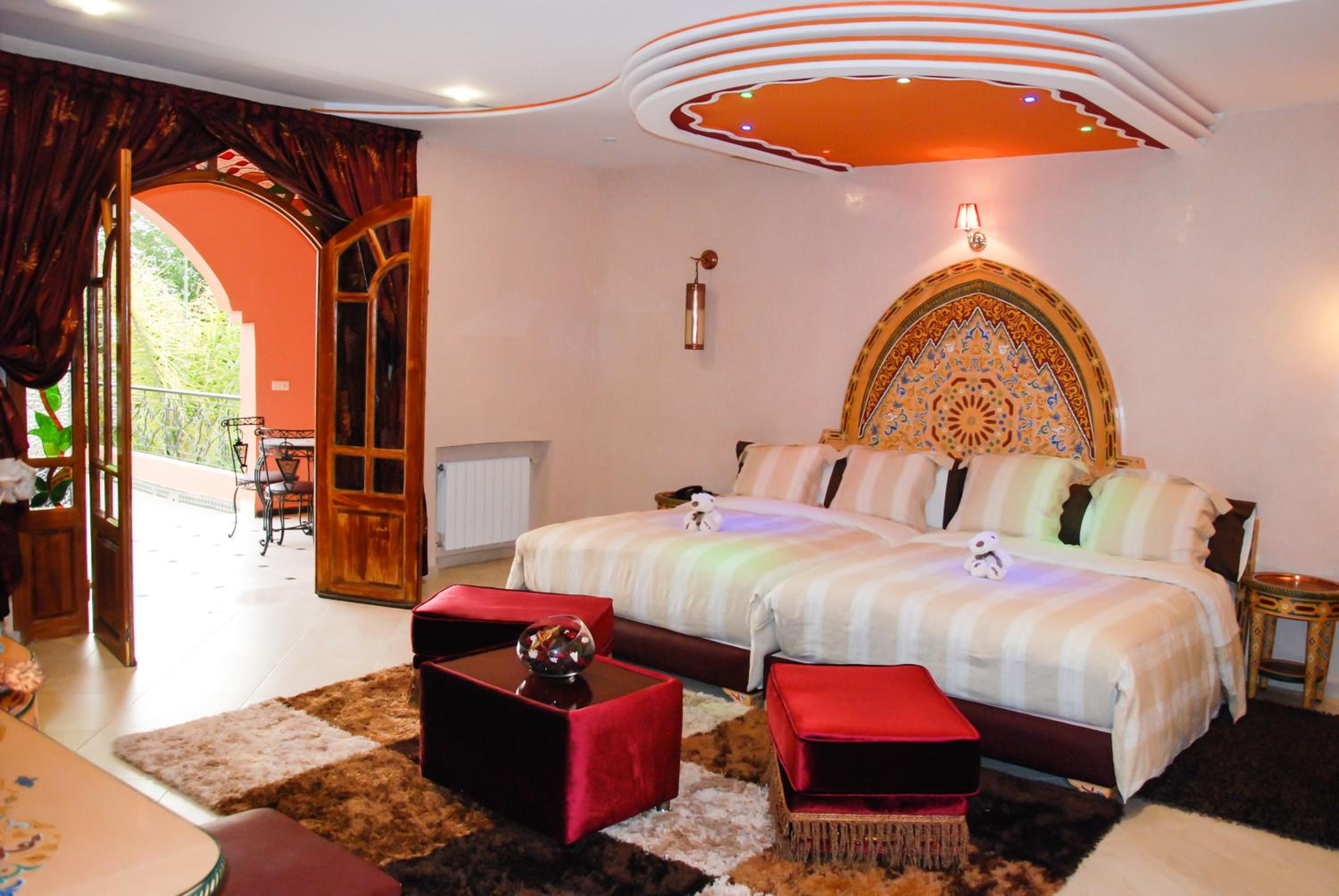 Deluxe Room - Photo 5