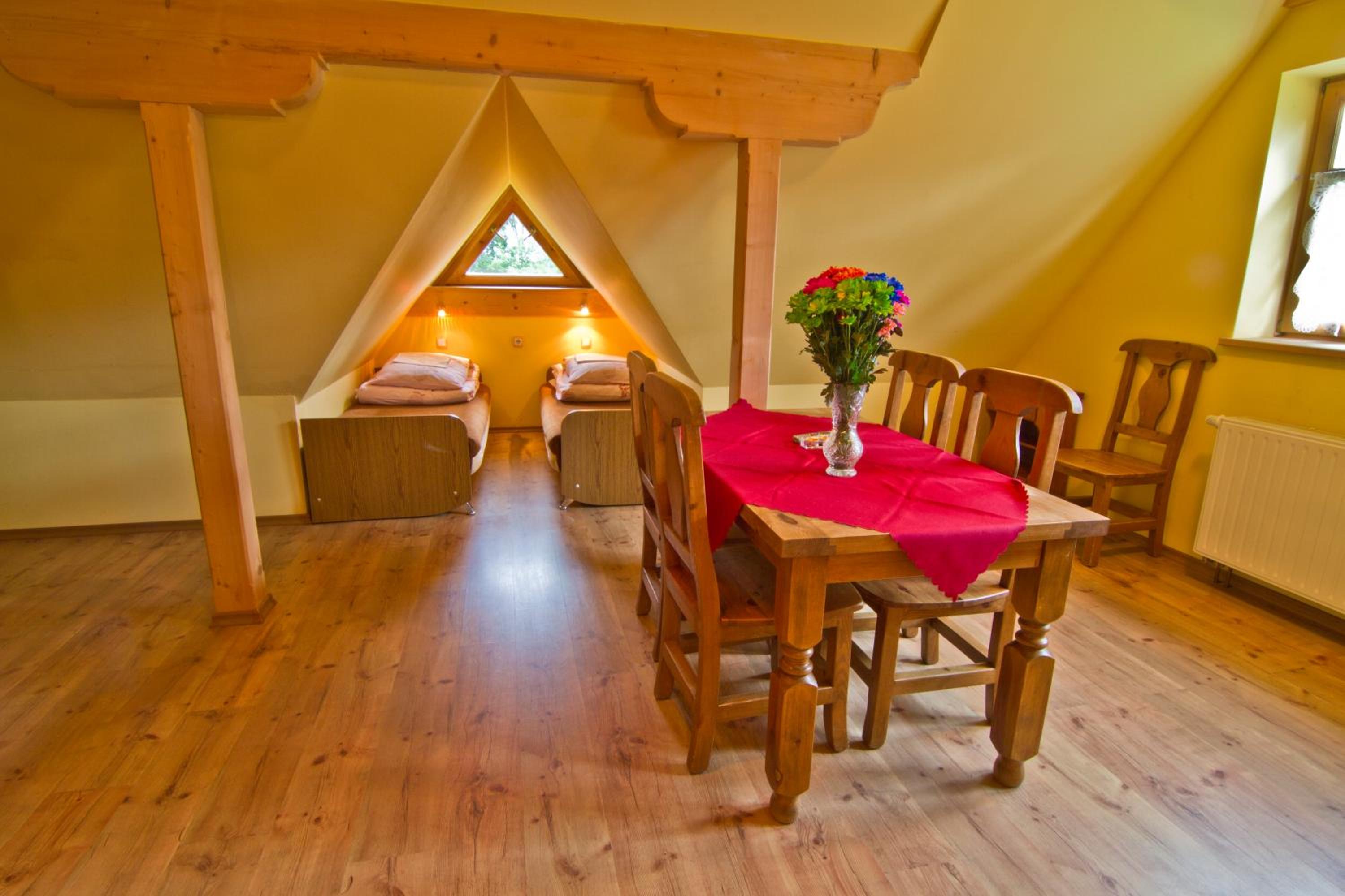 Apartment (5 Adults) - Photo 16