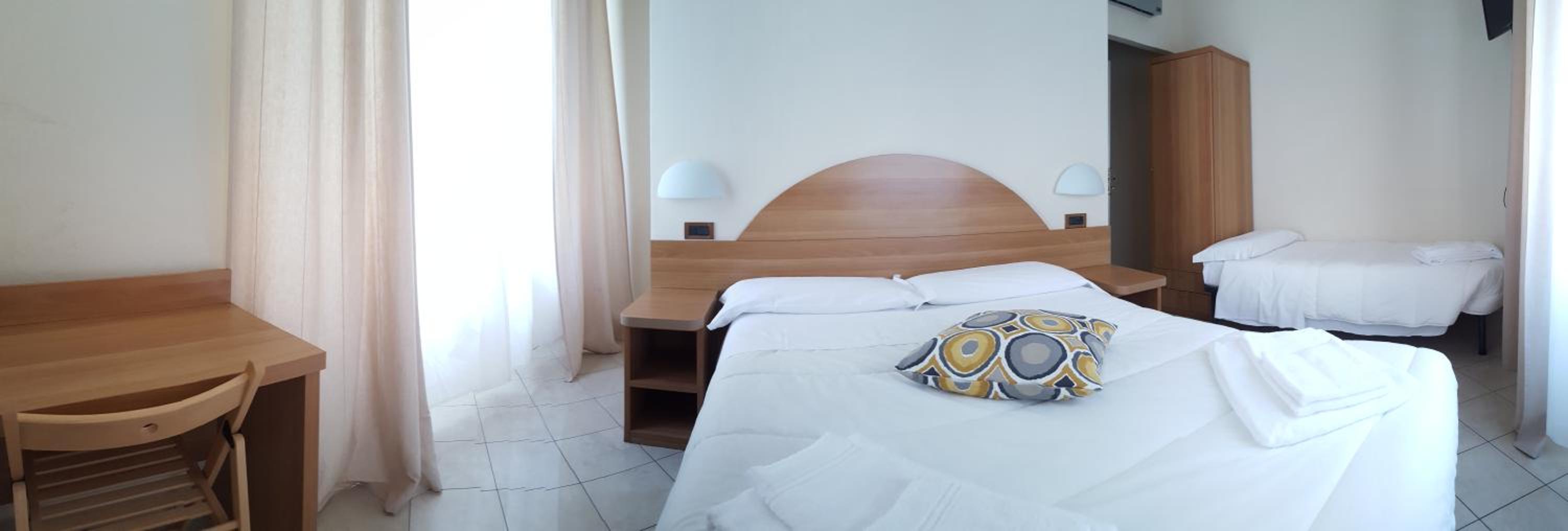 Triple Room photo 2