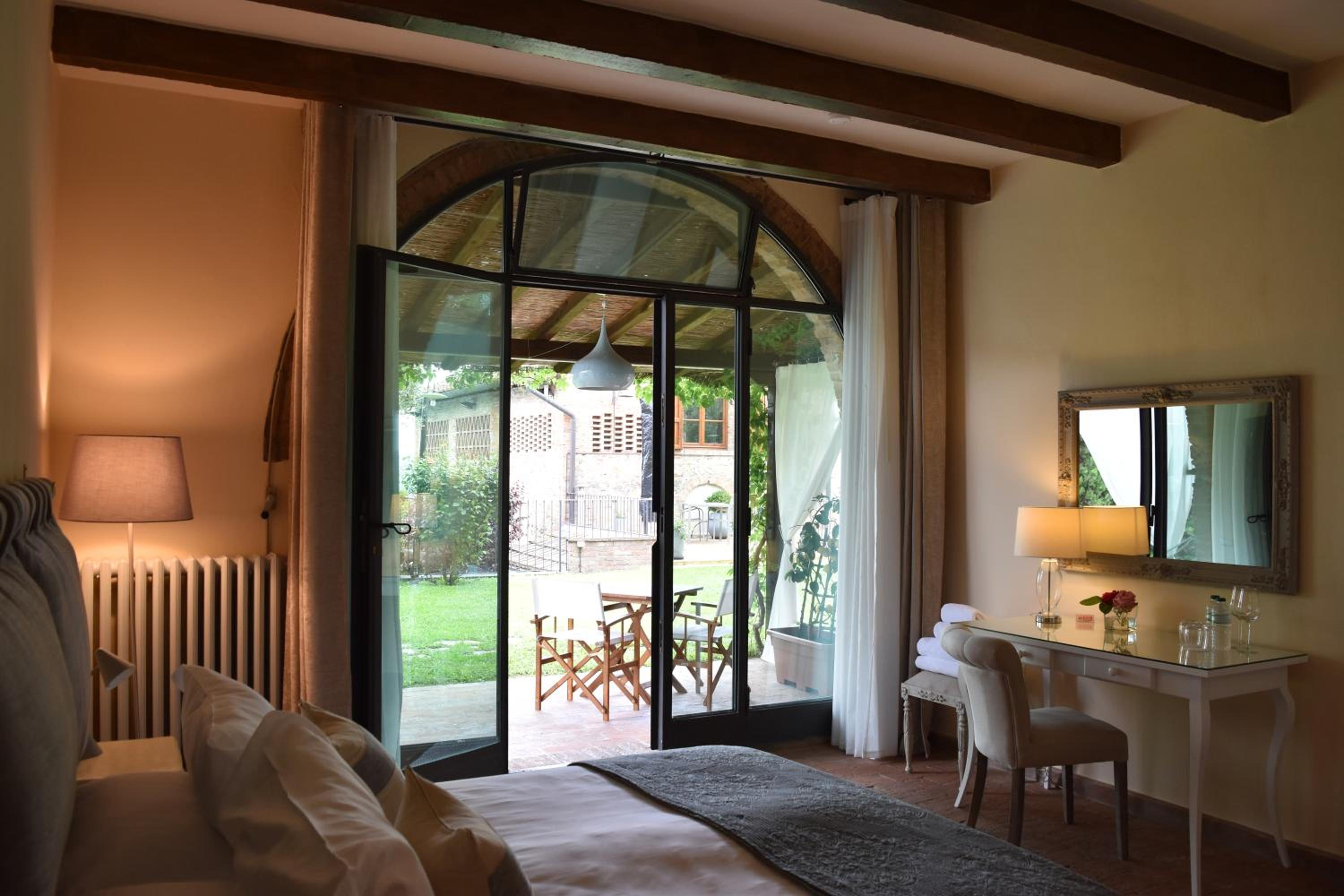 Superior King Zimmer mit Terrasse