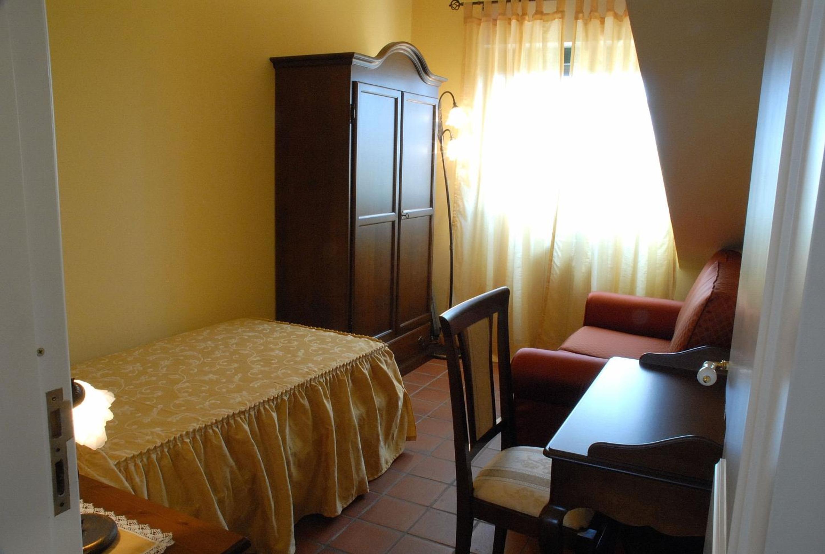Single Room photo 1