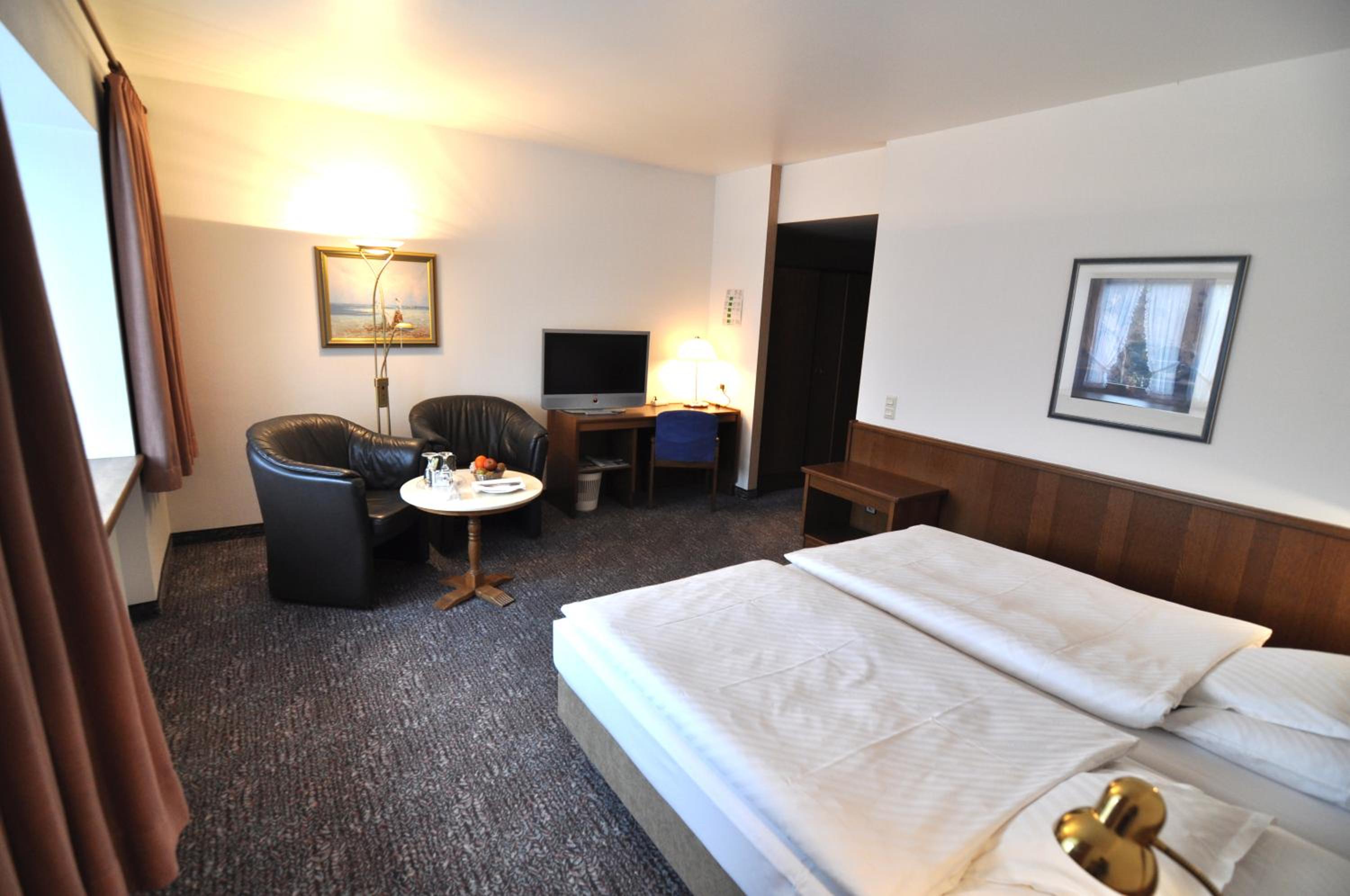 Deluxe Double Room photo 3
