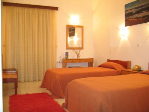 Double Room - Photo 6