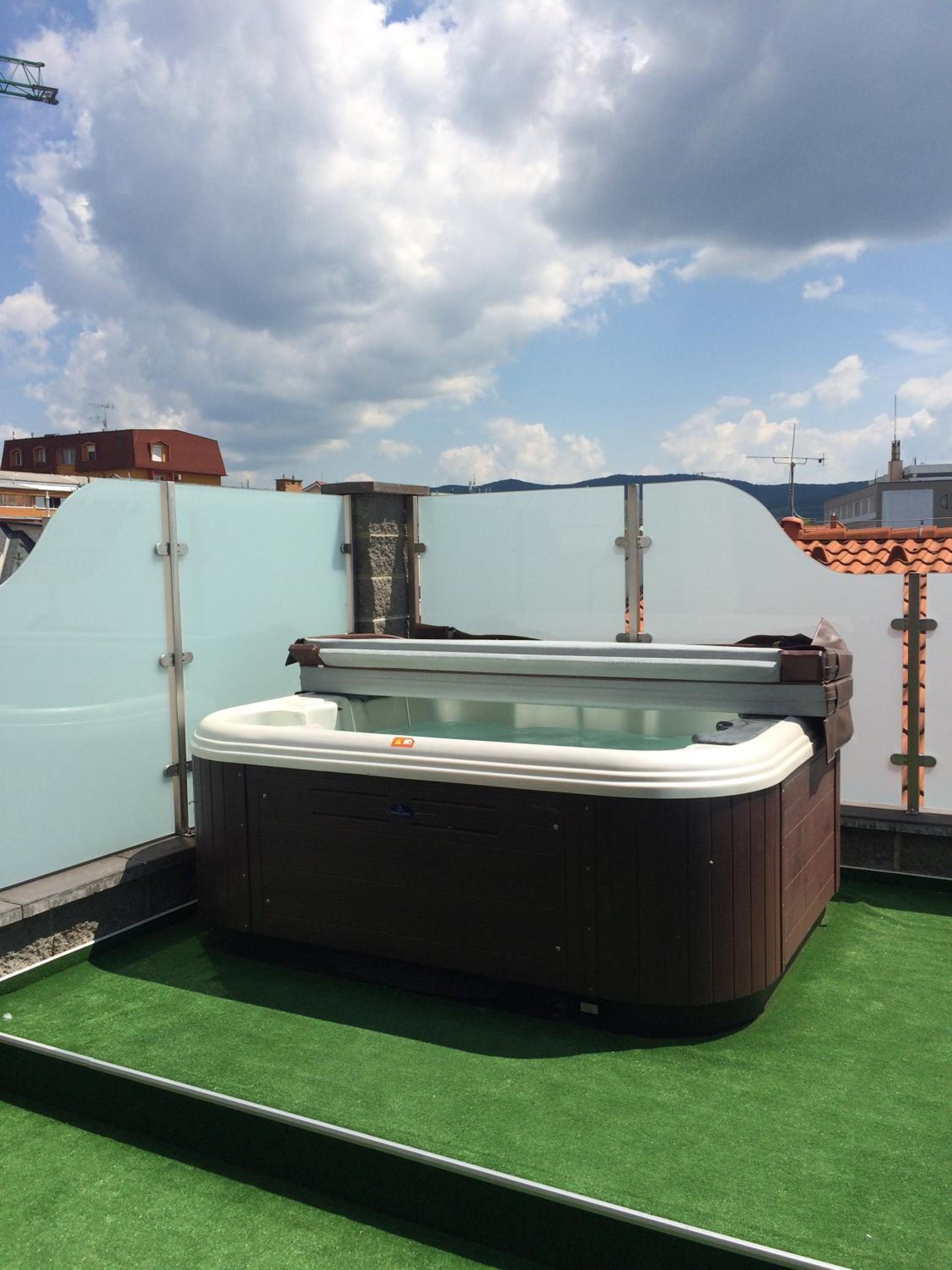 Double Room with Spa Bath