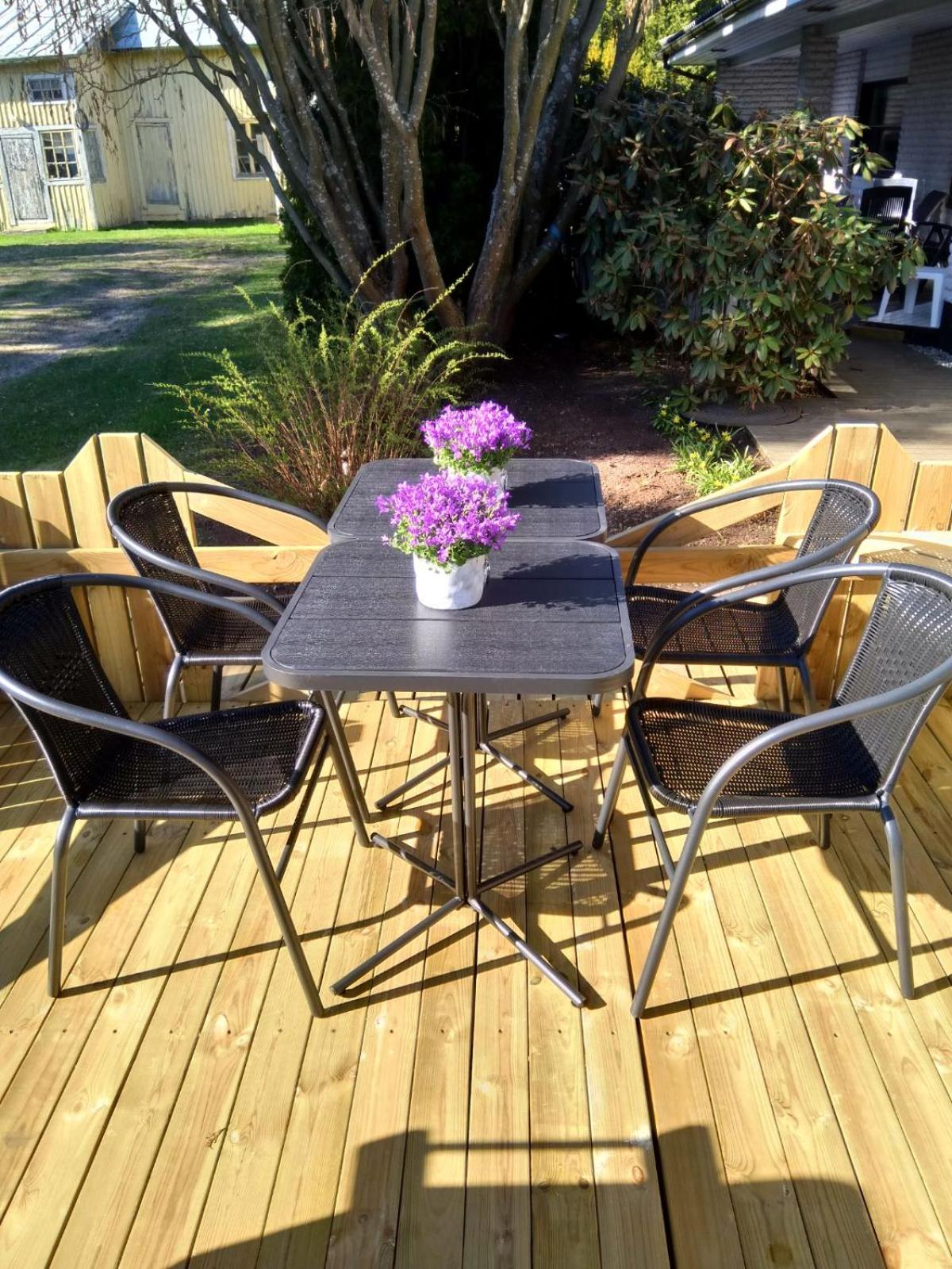 Apartment with Garden View - Photo 5