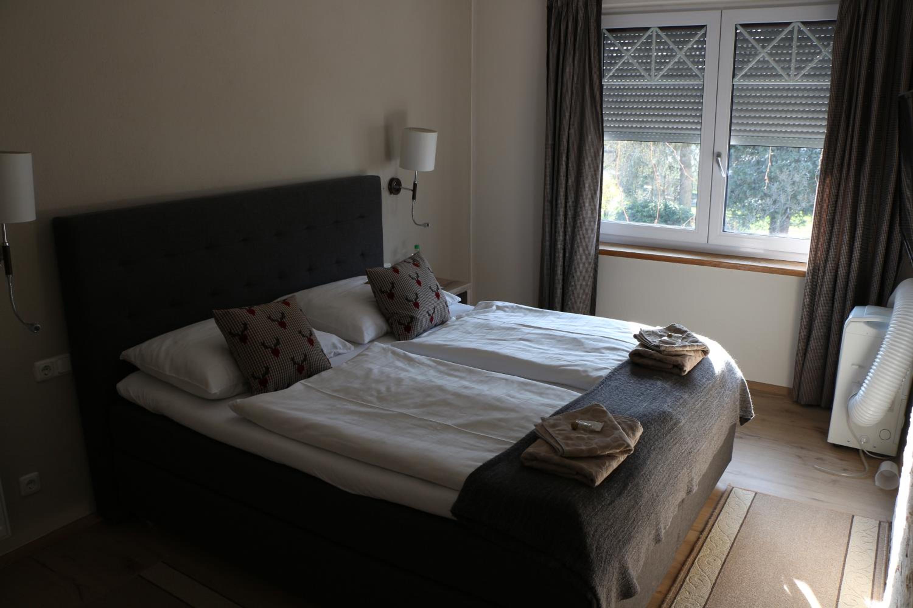 Two-Bedroom Apartment with Balcony - Photo 1