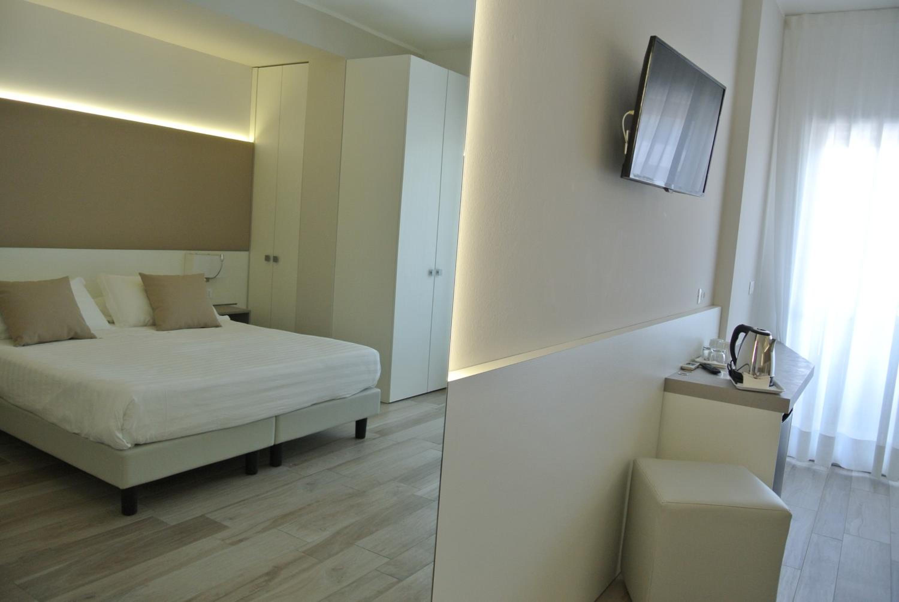 Superior Triple Room photo 1
