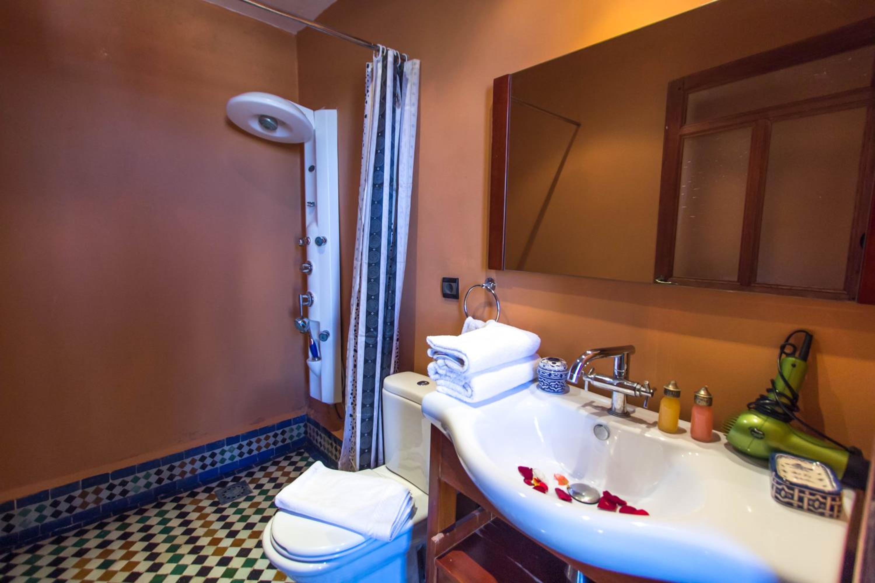 Avempace - Suite - Photo 4