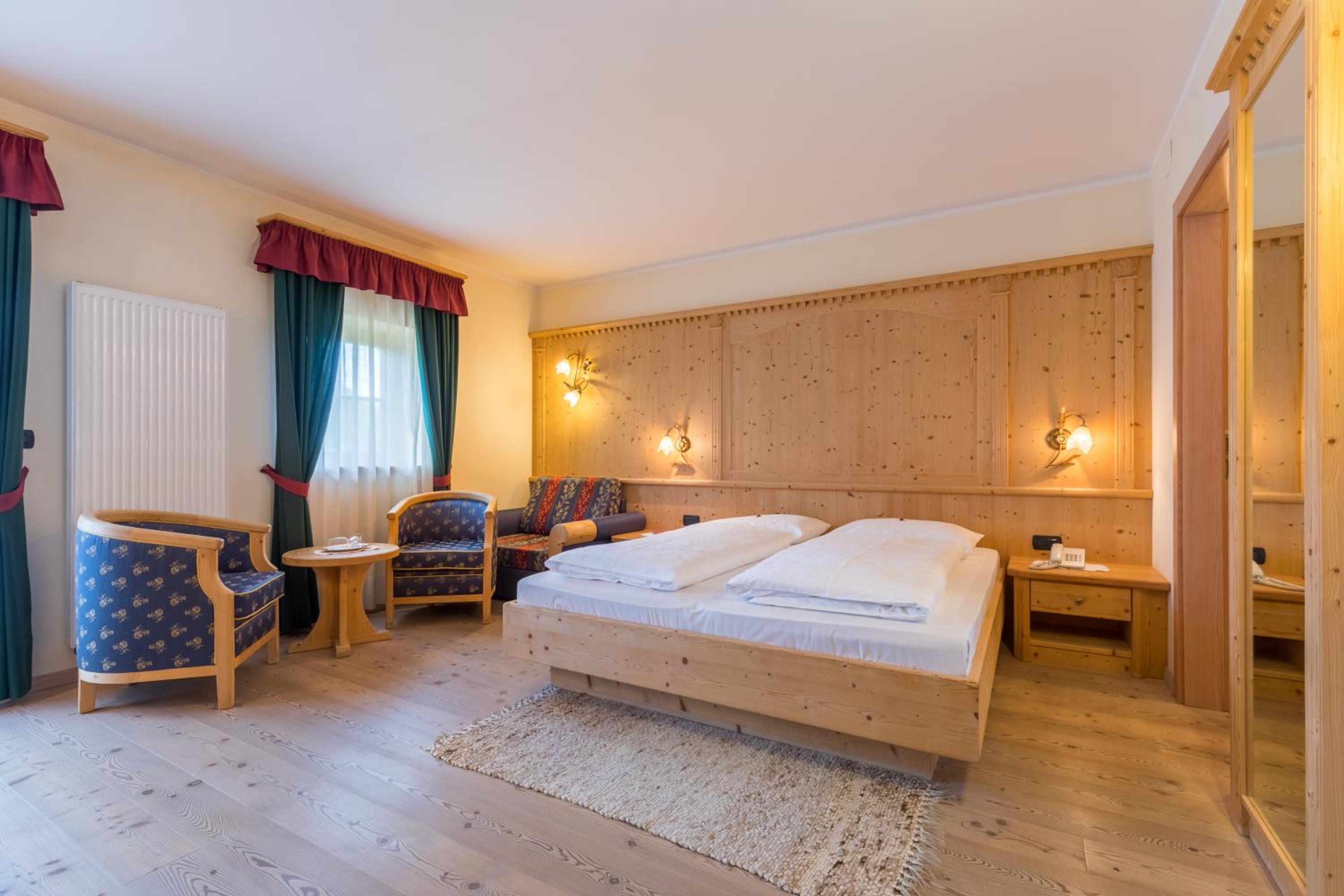 Superior Double Room with Balcony photo 1