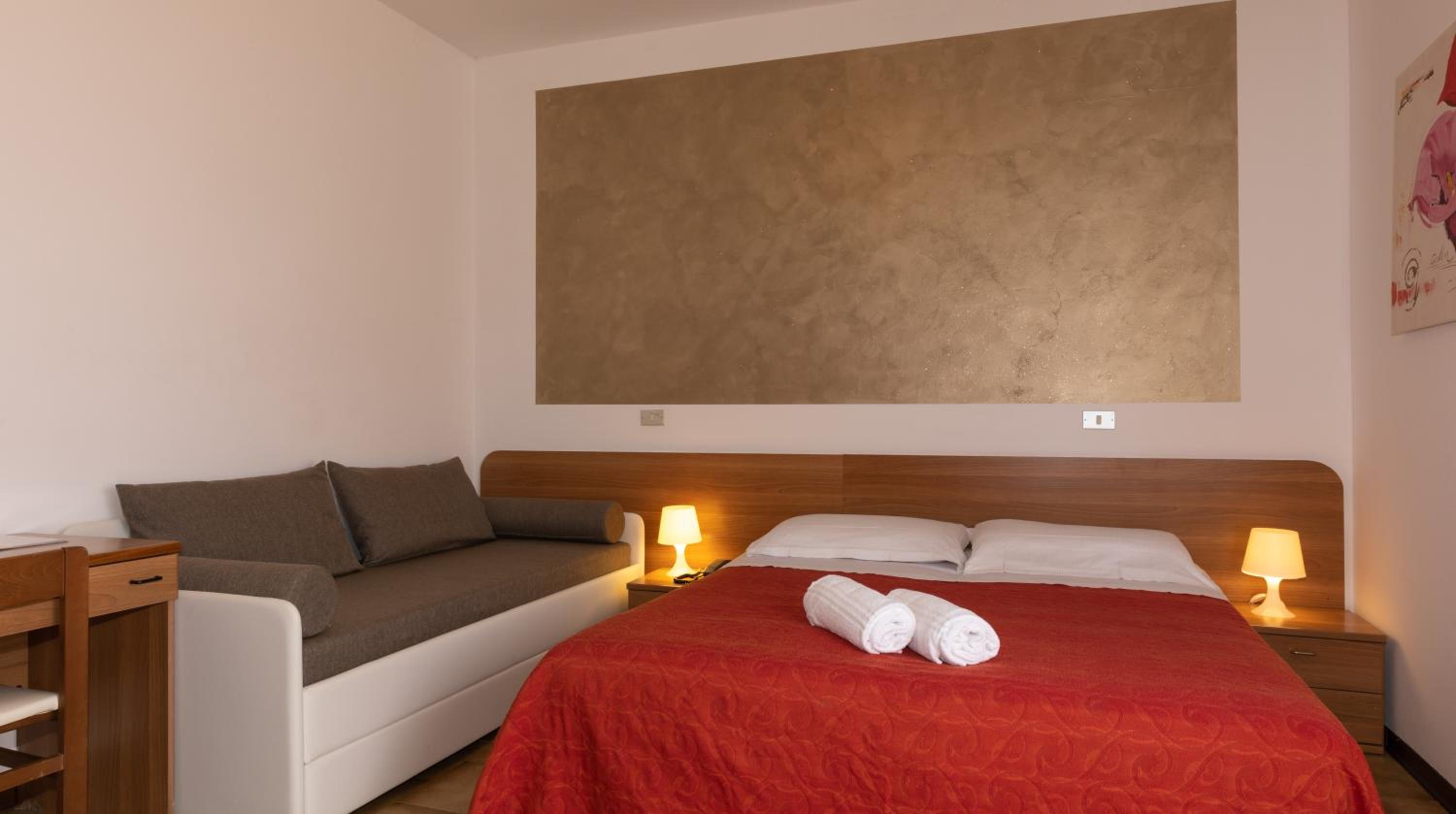 Quadruple Room photo 2