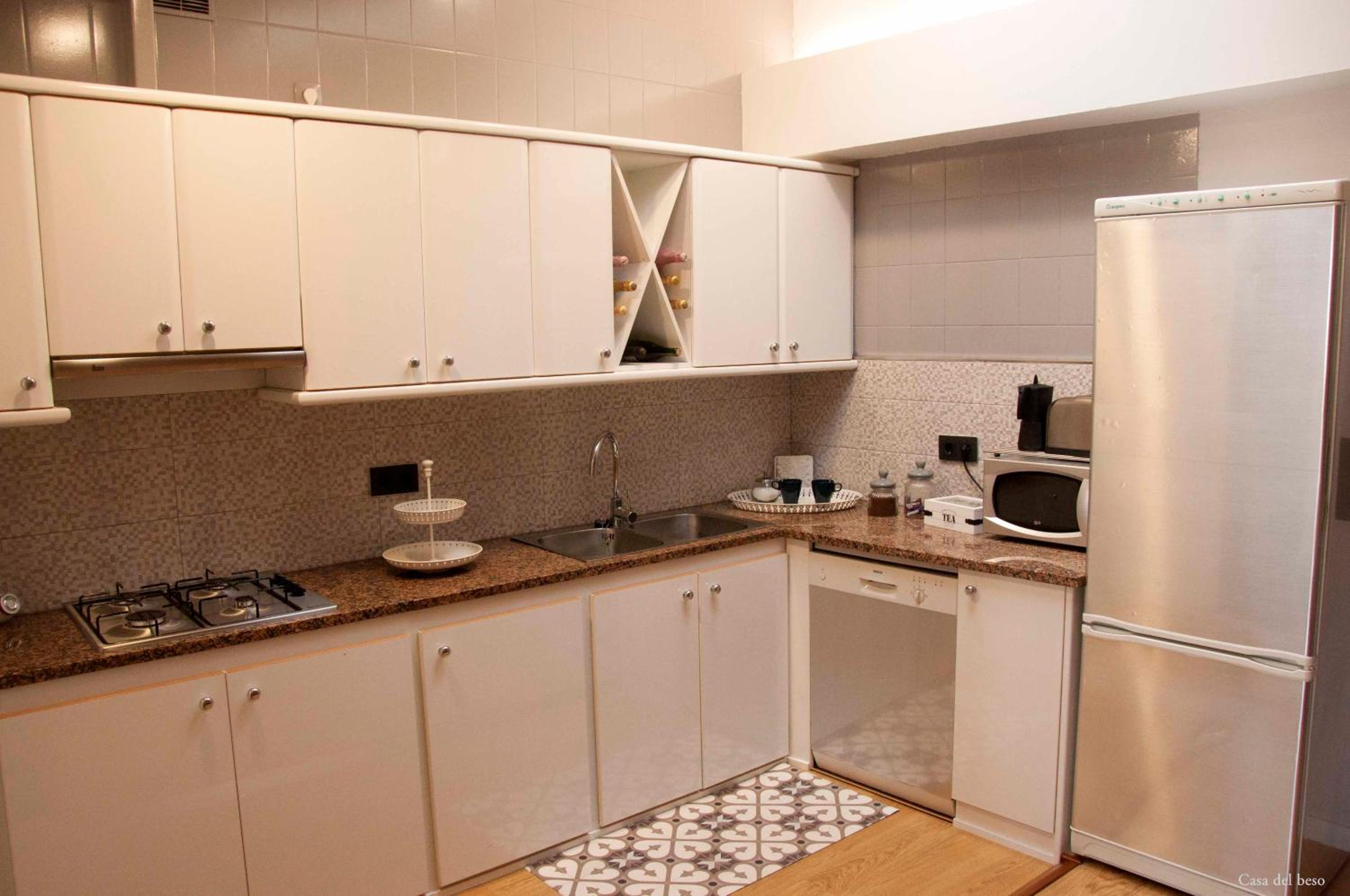 Apartment photo 3