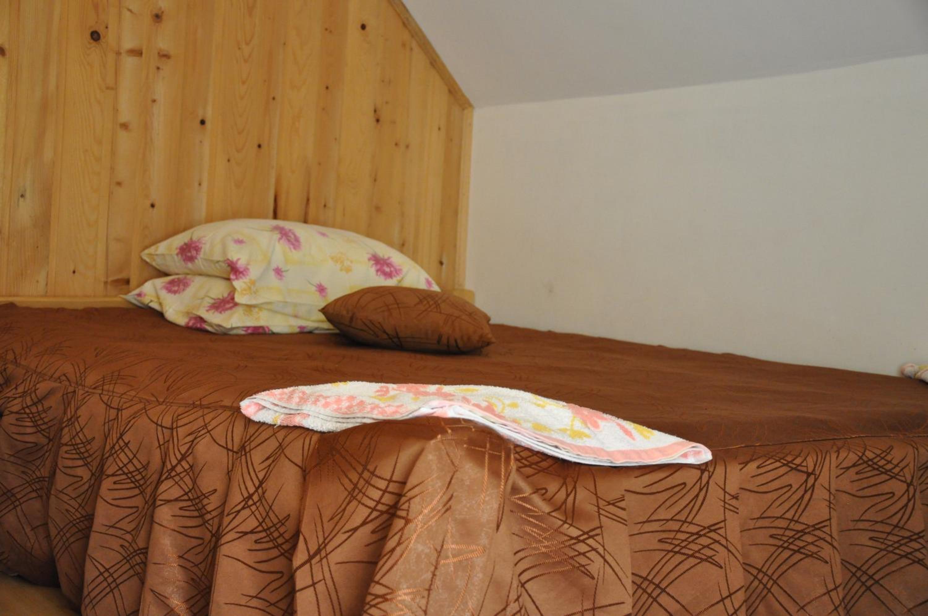 Double Room - Photo 9